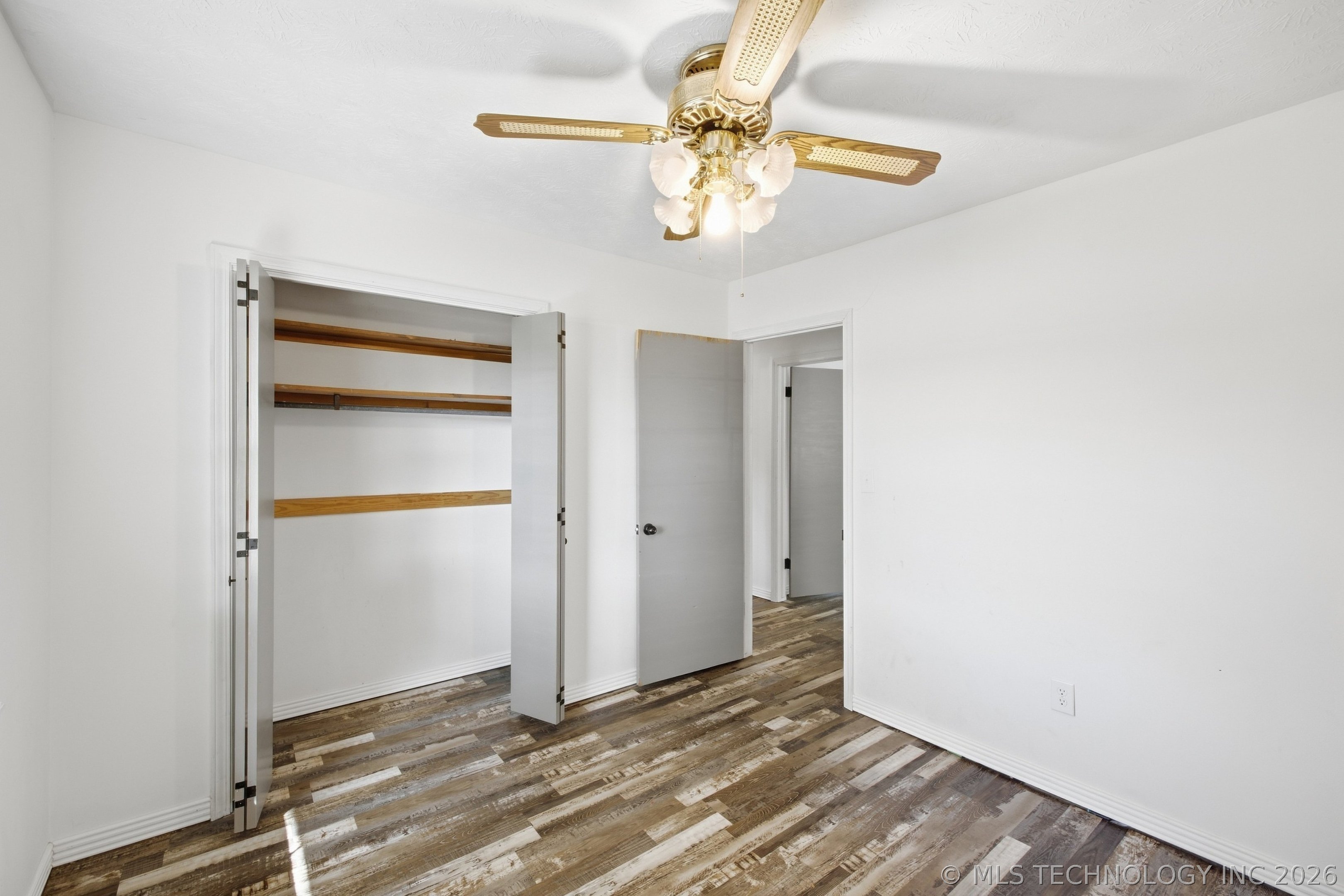1509 Lahoma Property Photo 13