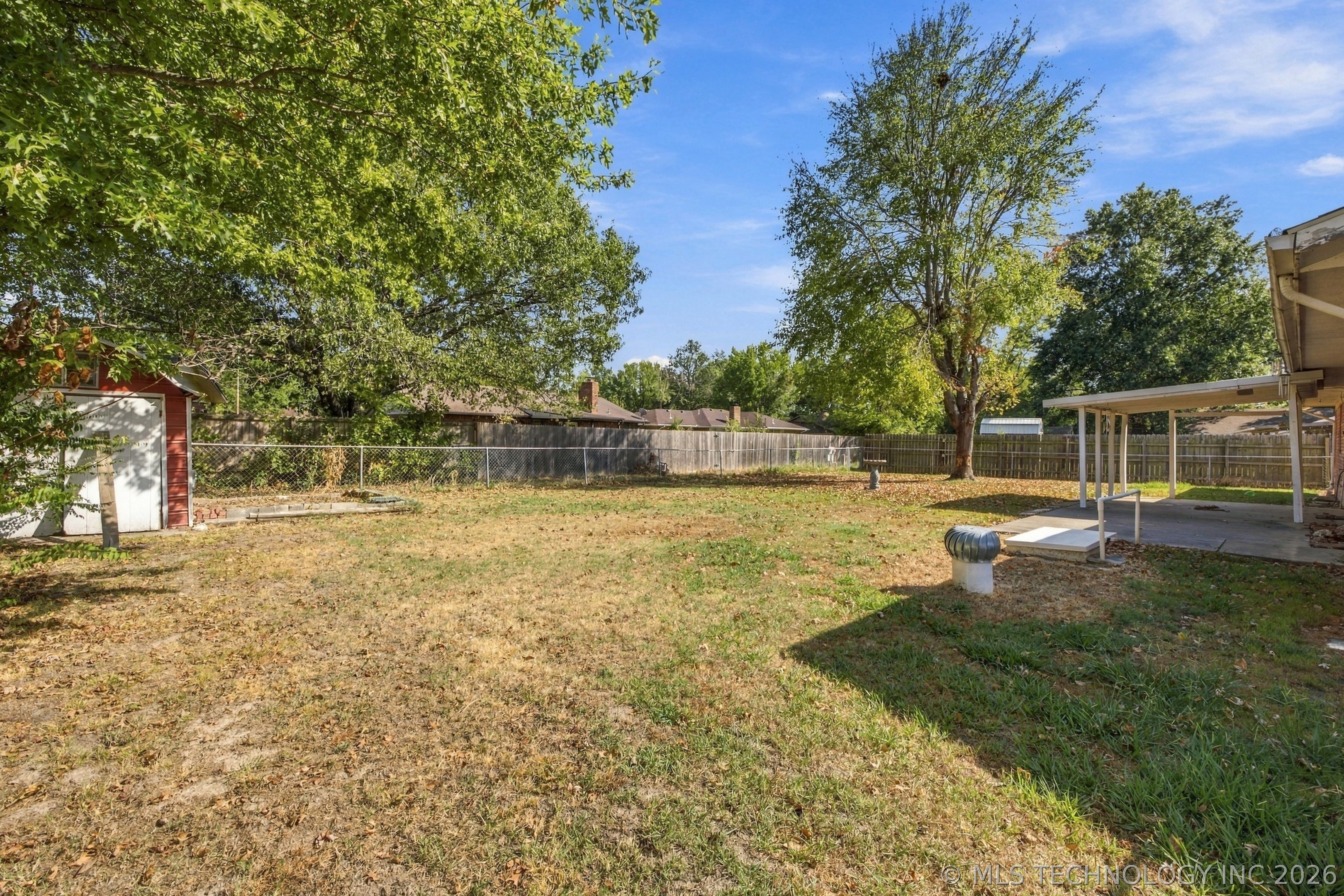 1509 Lahoma Property Photo 19