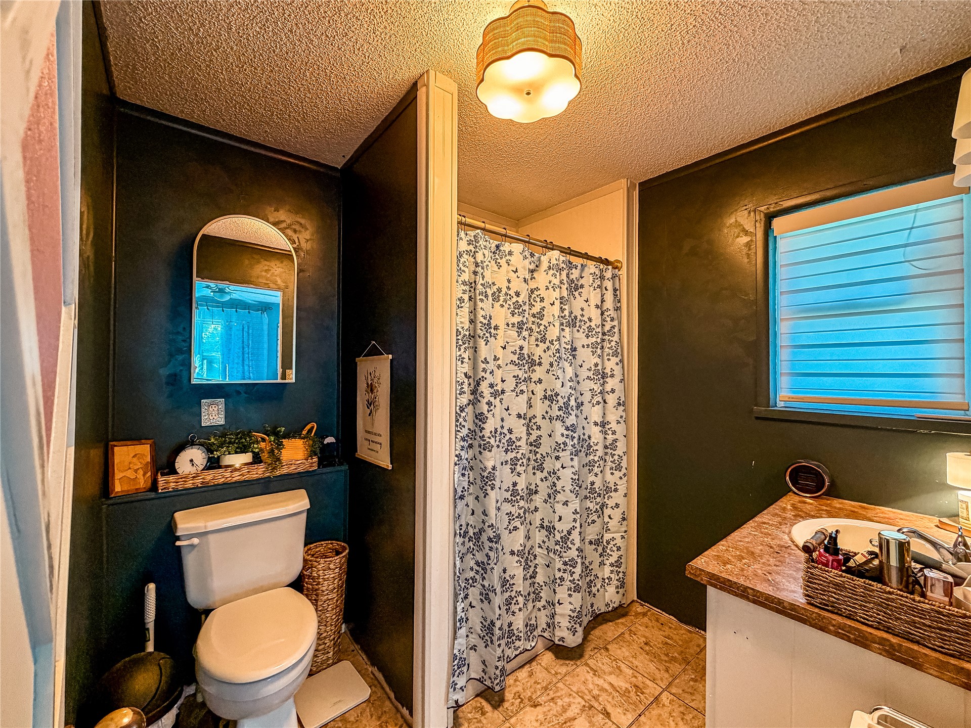 208 S Willey Street Property Photo 23