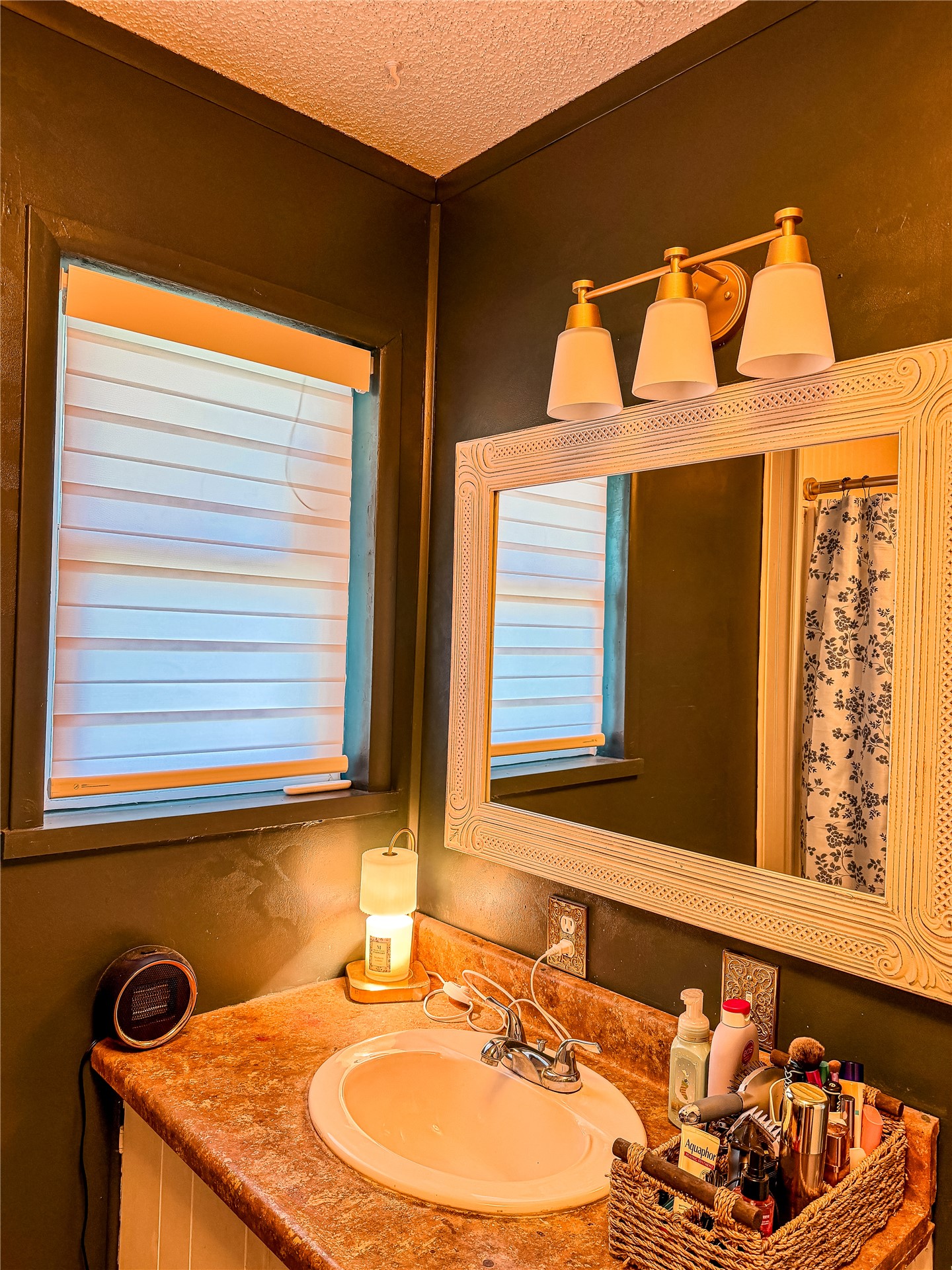208 S Willey Street Property Photo 24