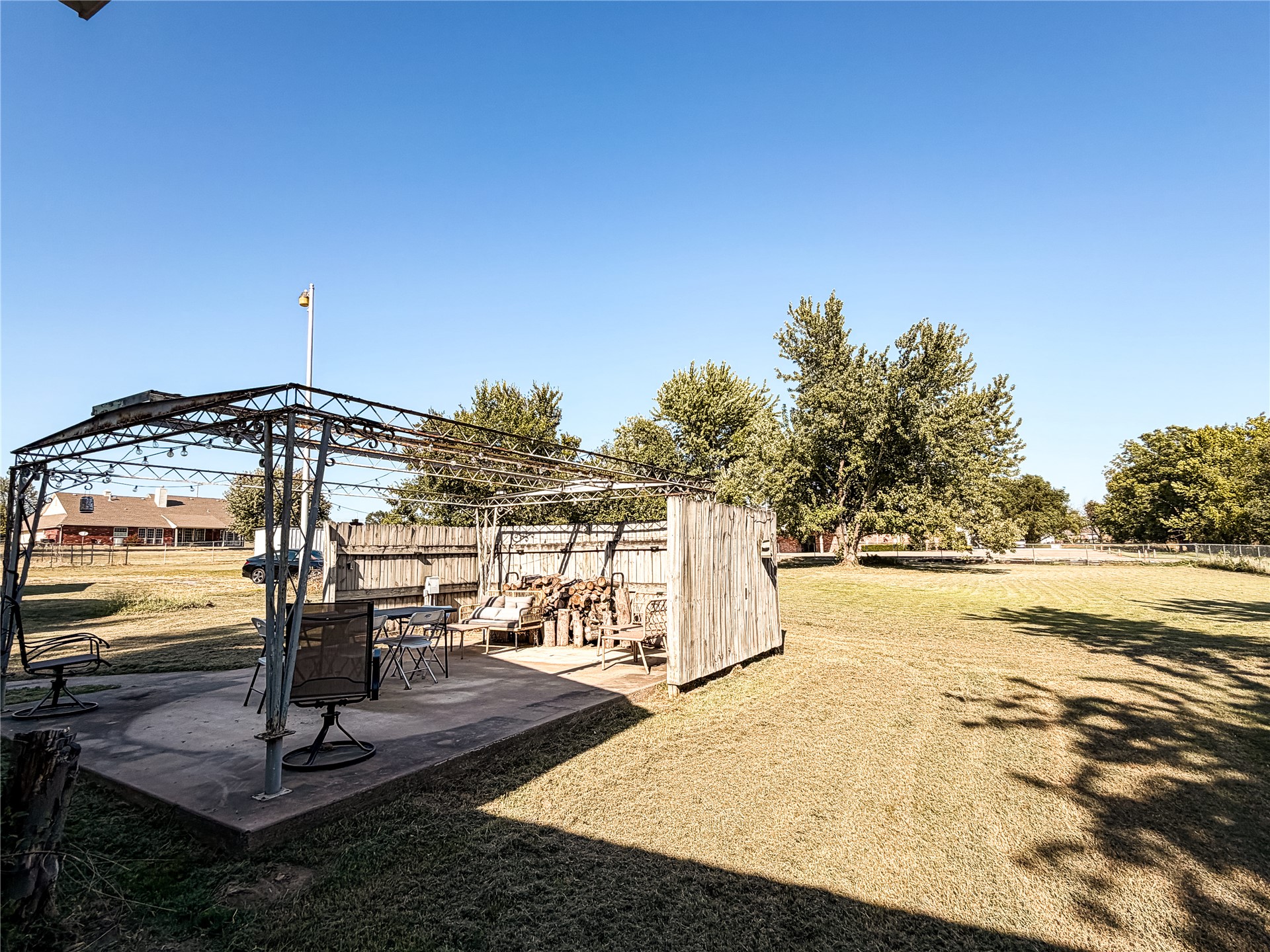 208 S Willey Street Property Photo 47