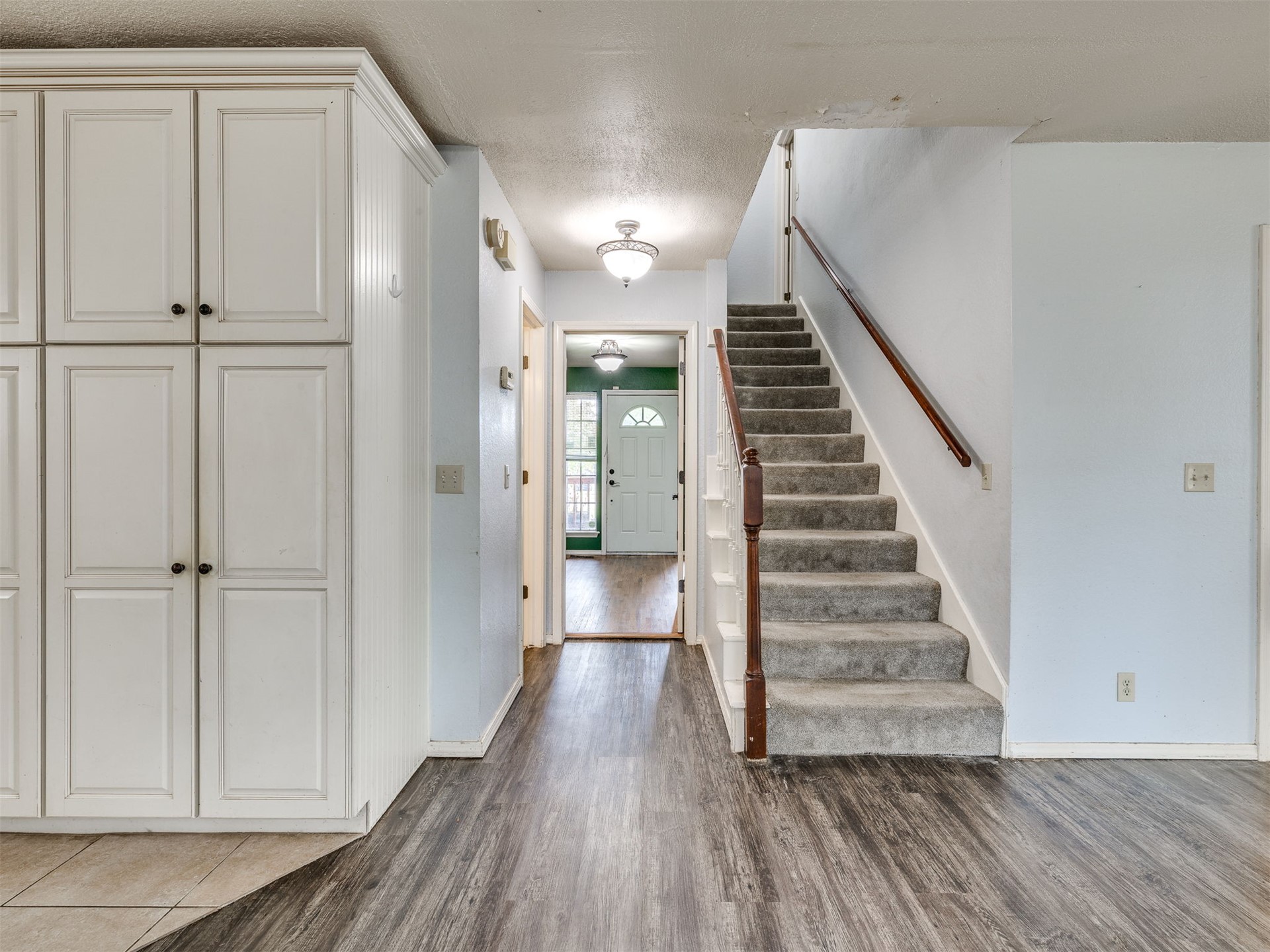2411 W Kent Street Property Photo 27