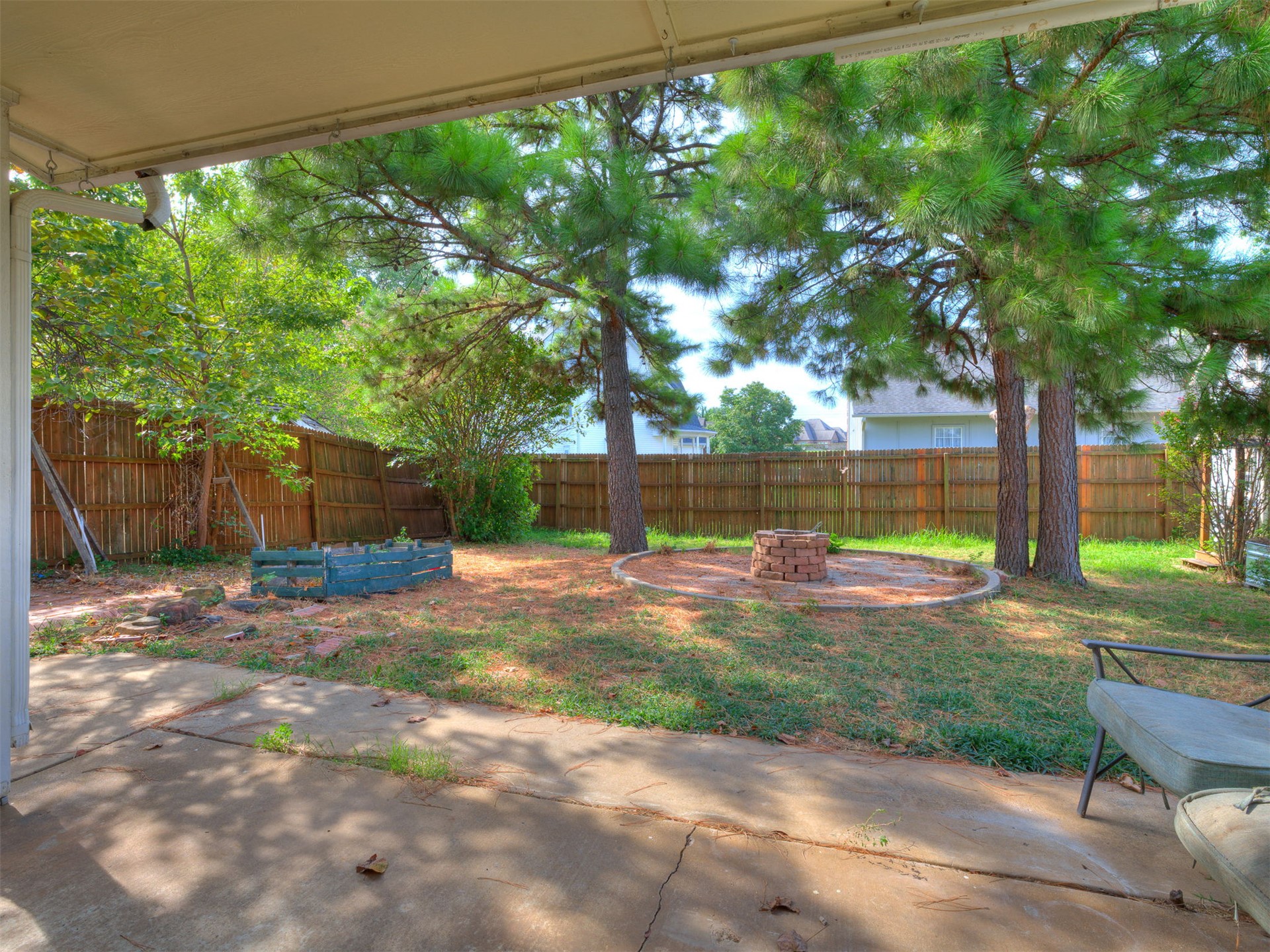 2411 W Kent Street Property Photo 62