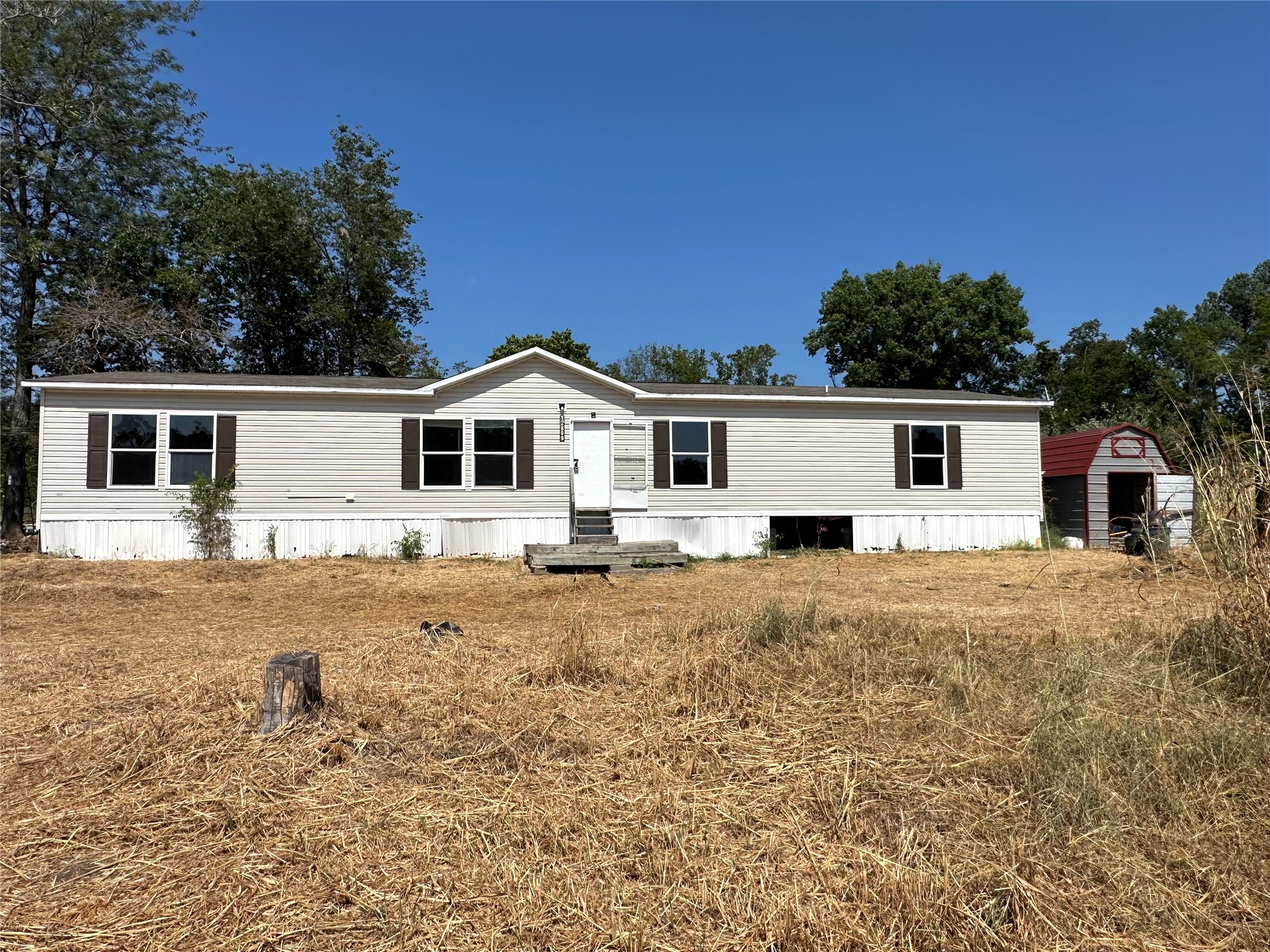 12809 E Highway 412 Property Photo 1