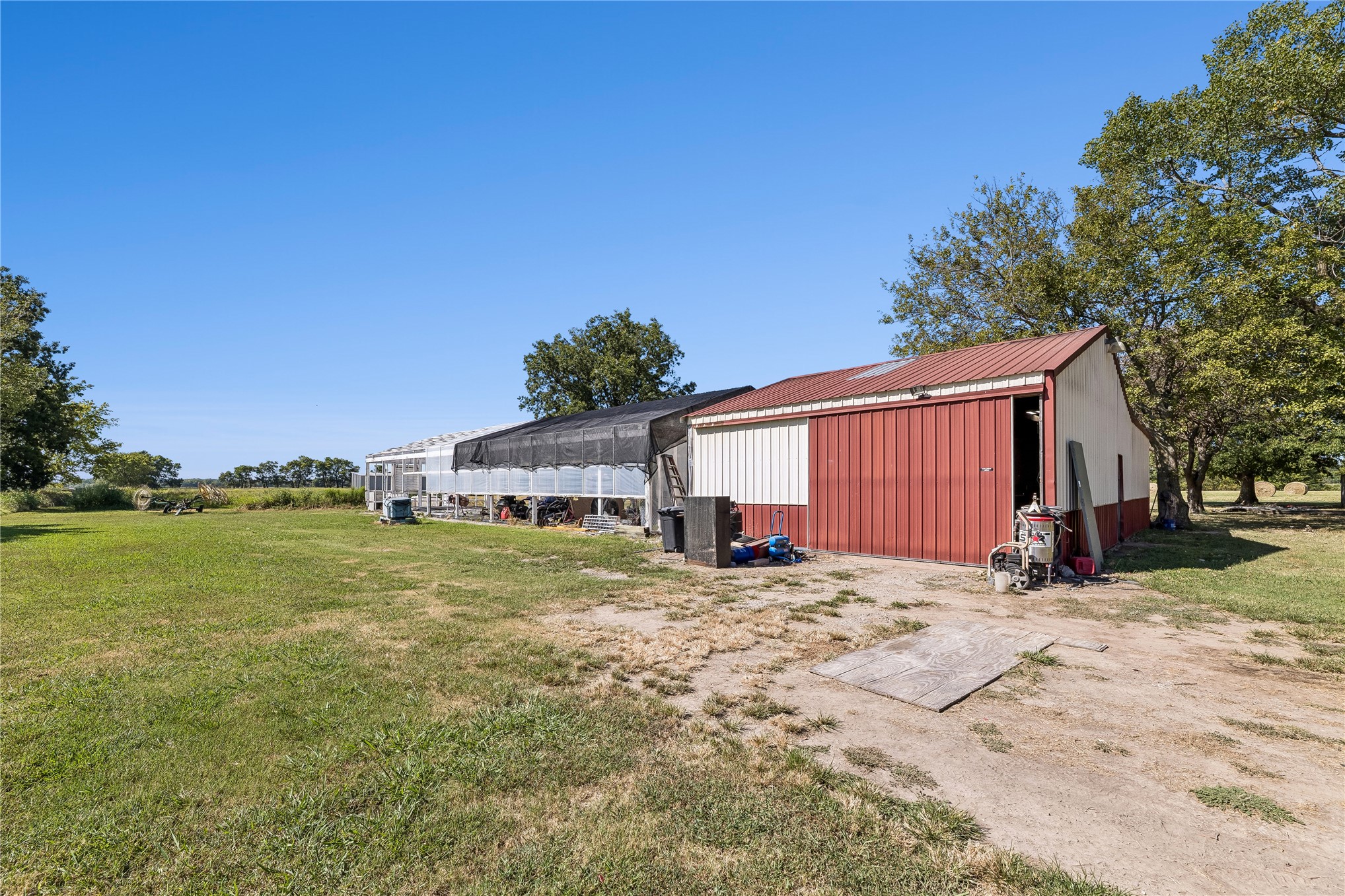 20220 E 700 Road Property Photo 3