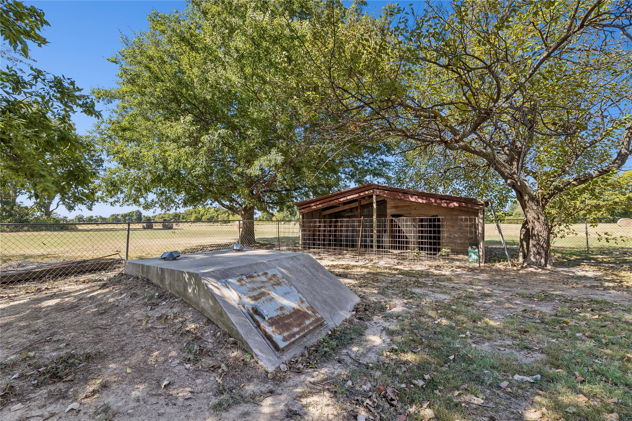 20220 E 700 Road Property Photo 5