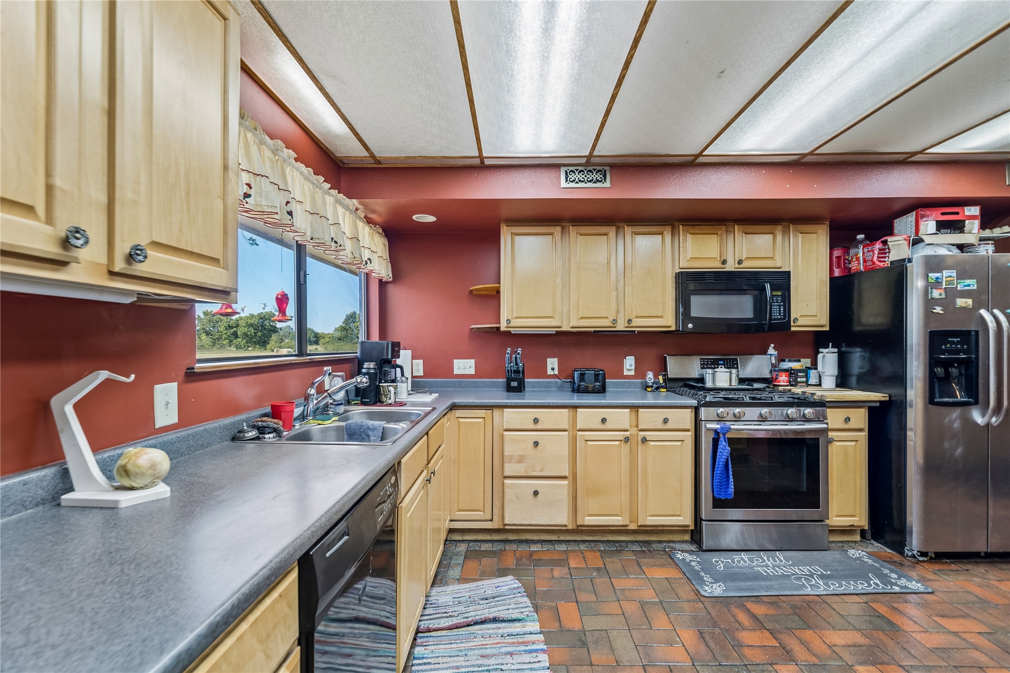 20220 E 700 Road Property Photo 14