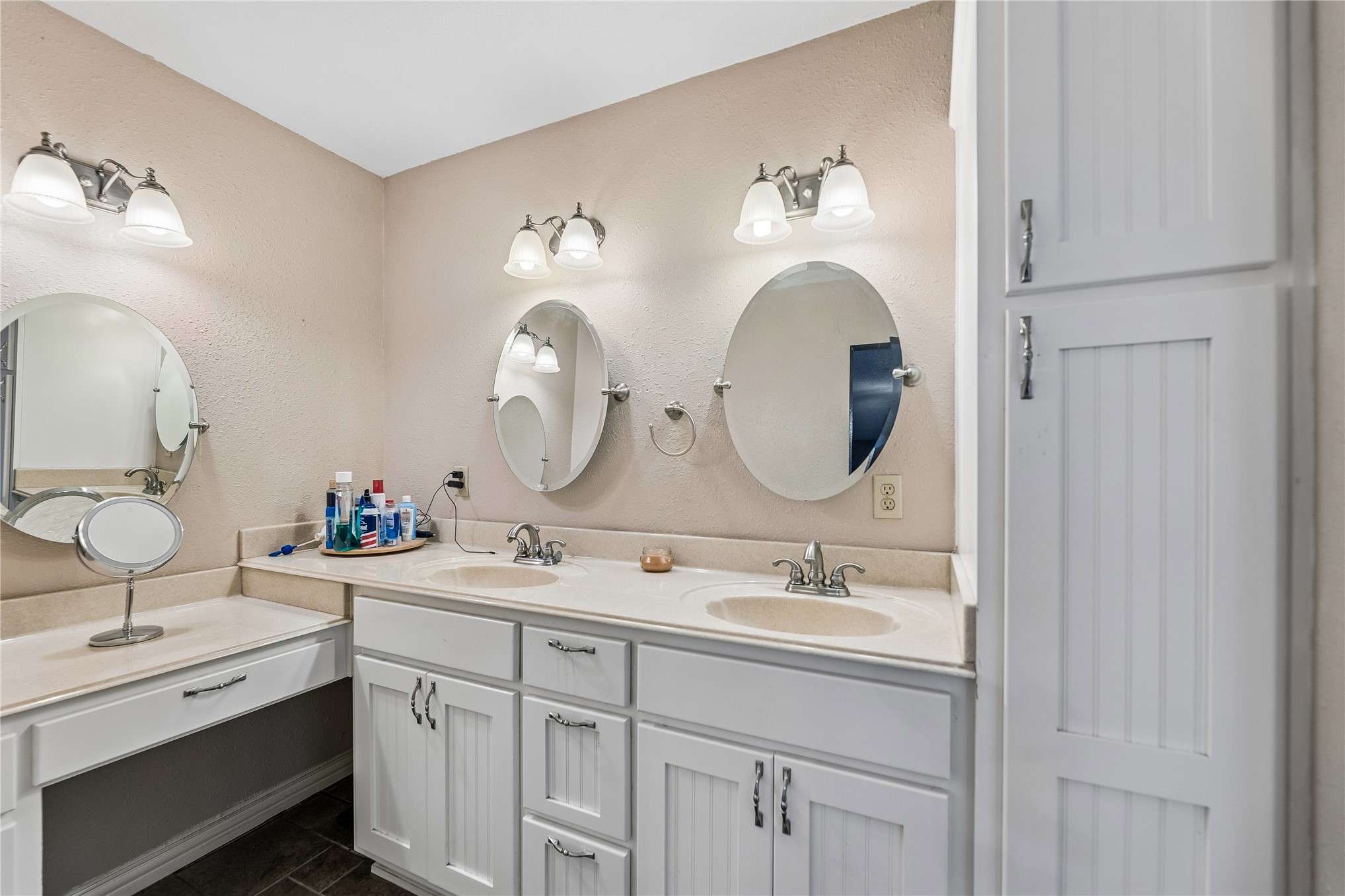 20220 E 700 Road Property Photo 24