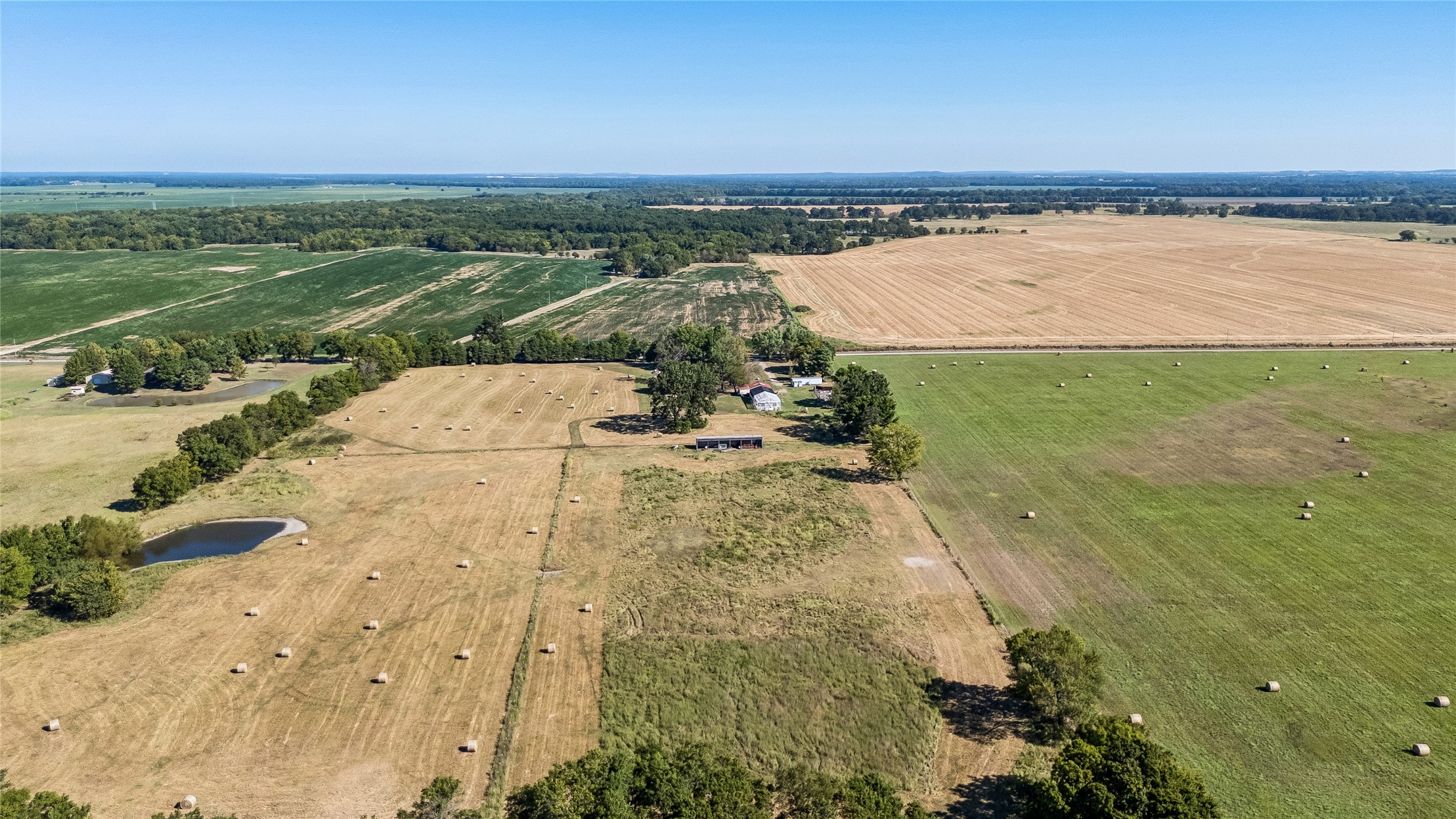 20220 E 700 Road Property Photo 36