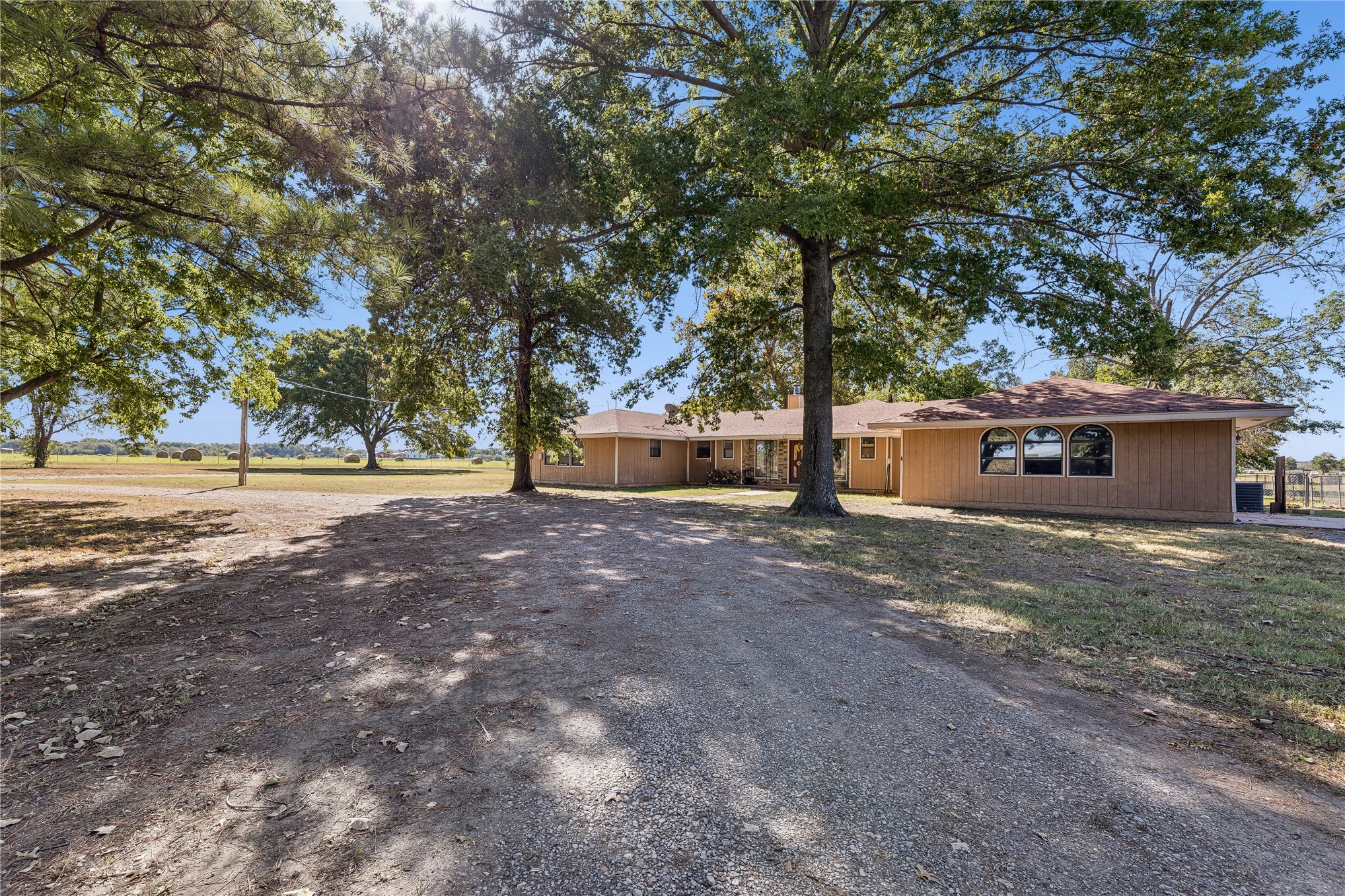 20220 E 700 Road Property Photo 43