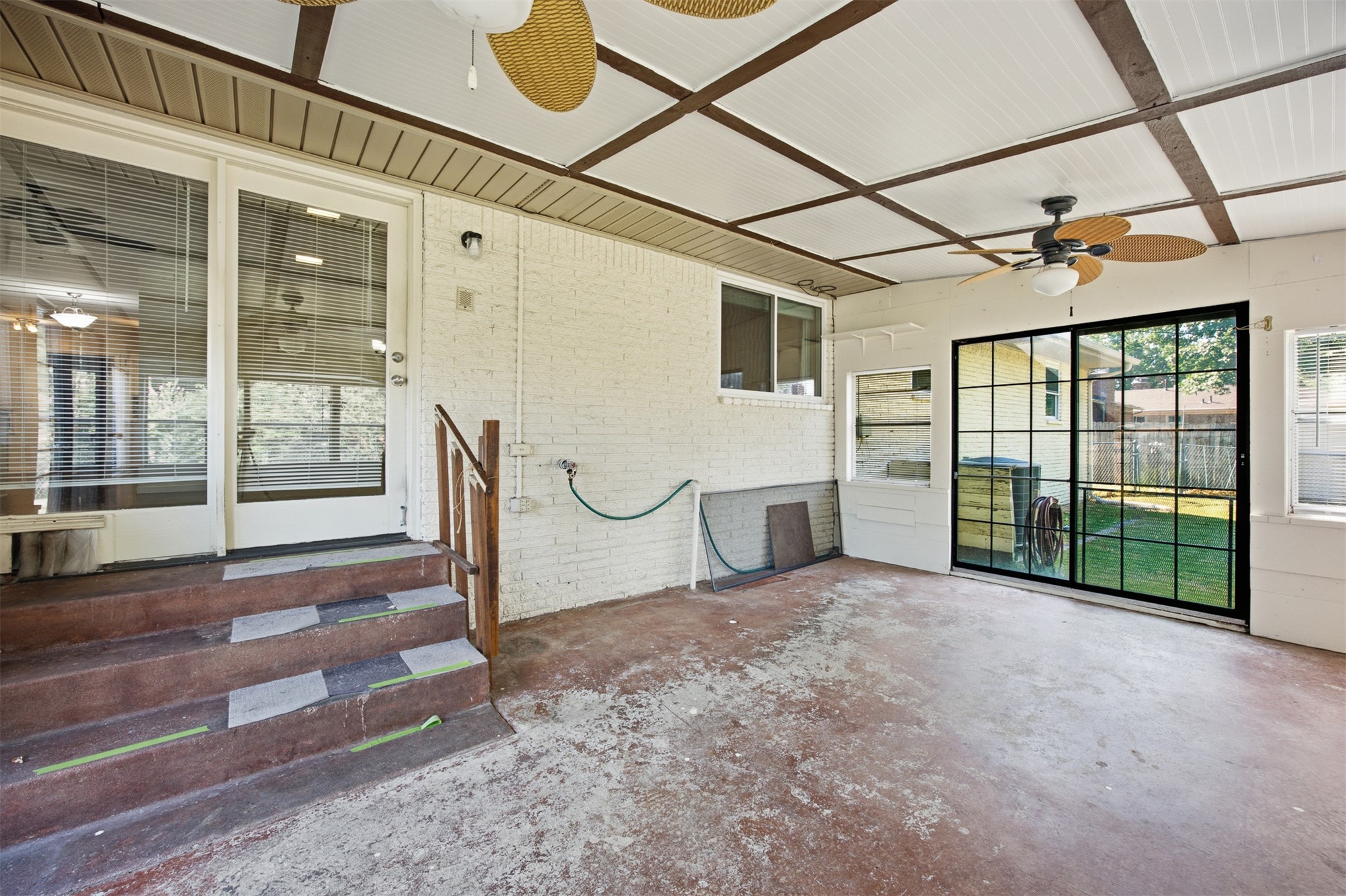 6002 S Lakewood Avenue Property Photo 33