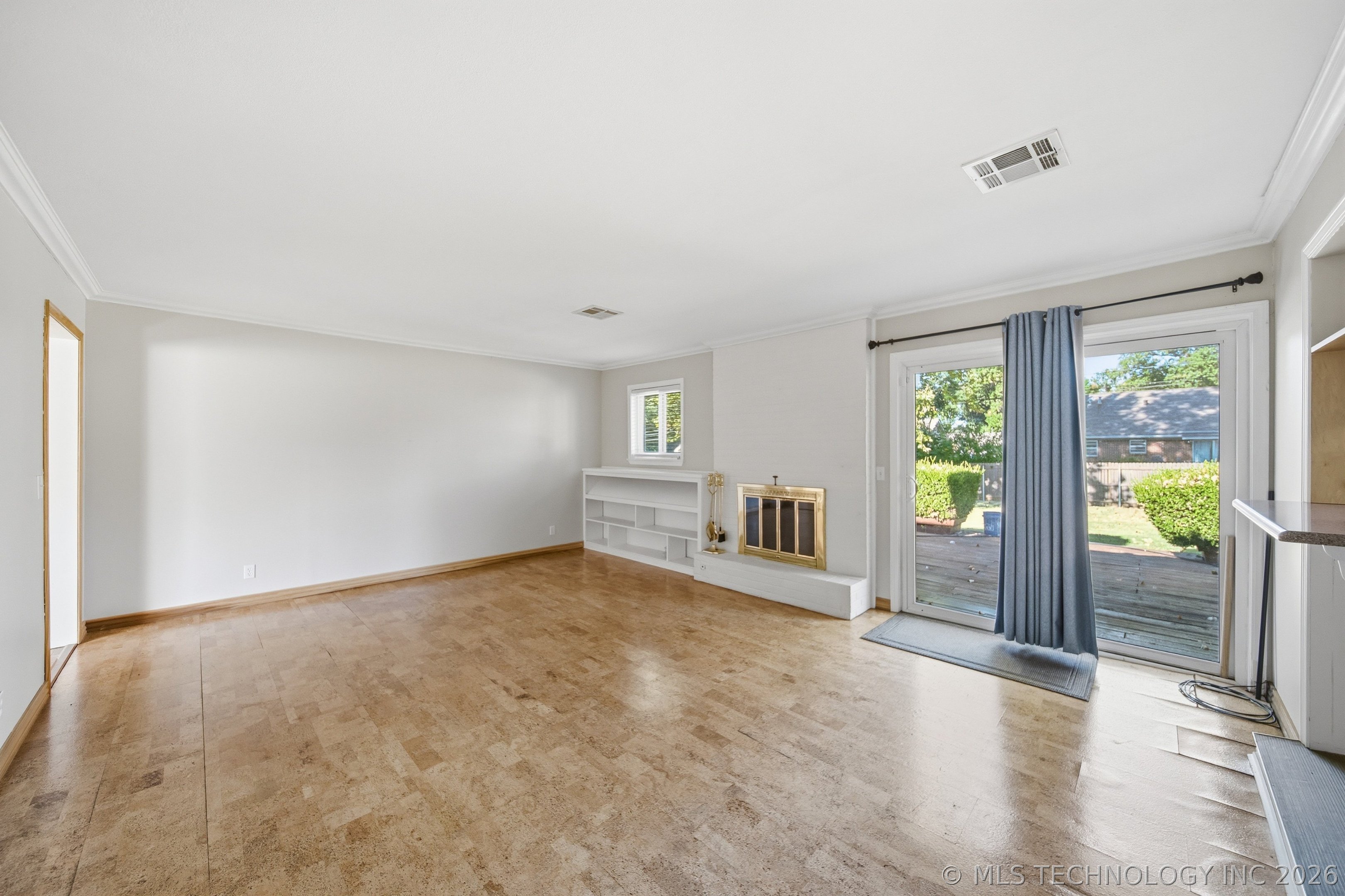 3642 S Hudson Avenue Property Photo 12