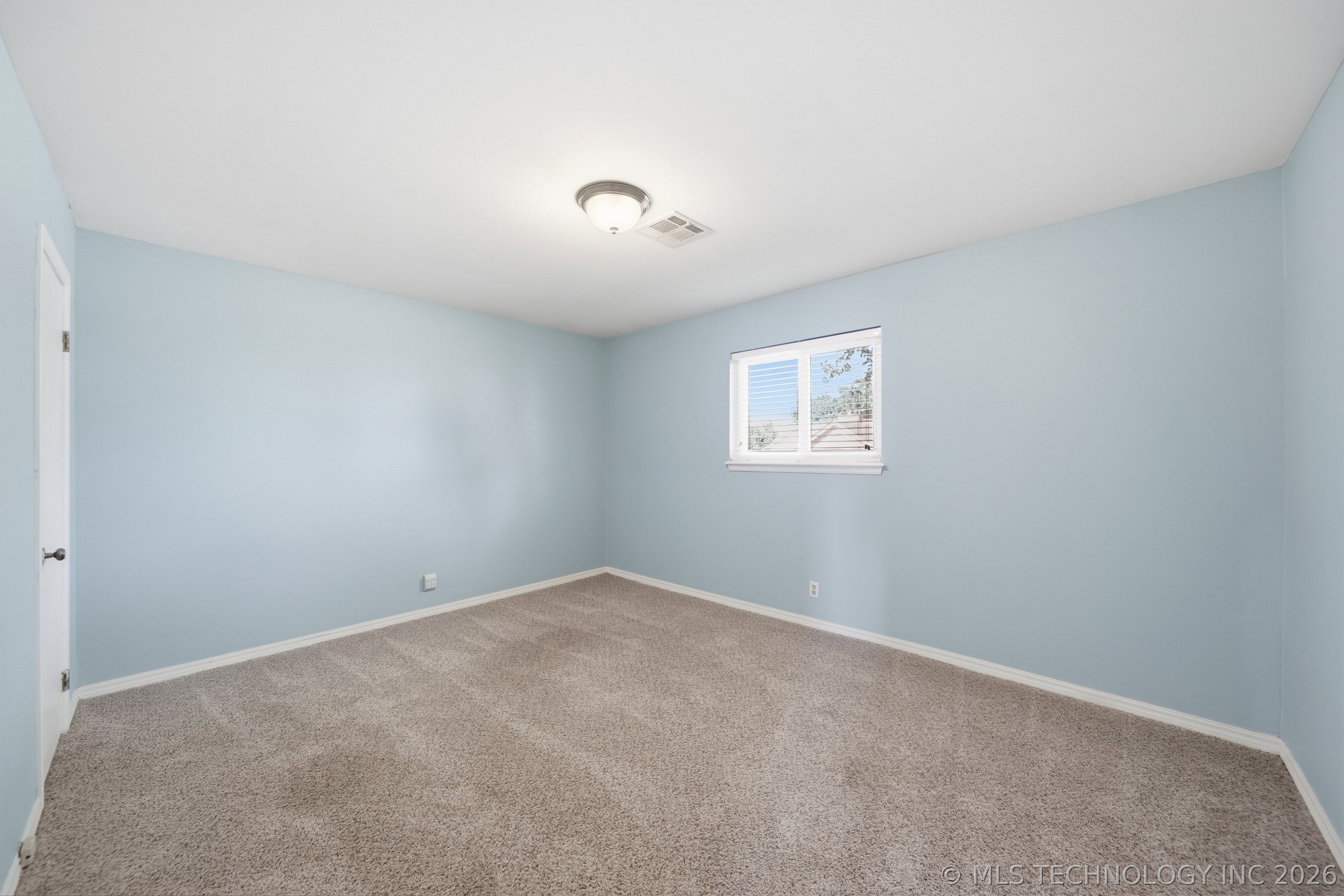 3642 S Hudson Avenue Property Photo 33