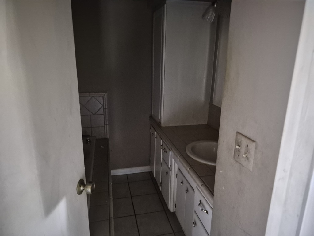 300 7th Avenue Property Photo 21