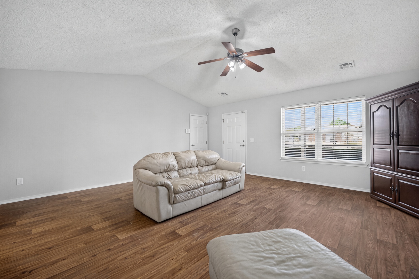 2633274 Property Photo 7