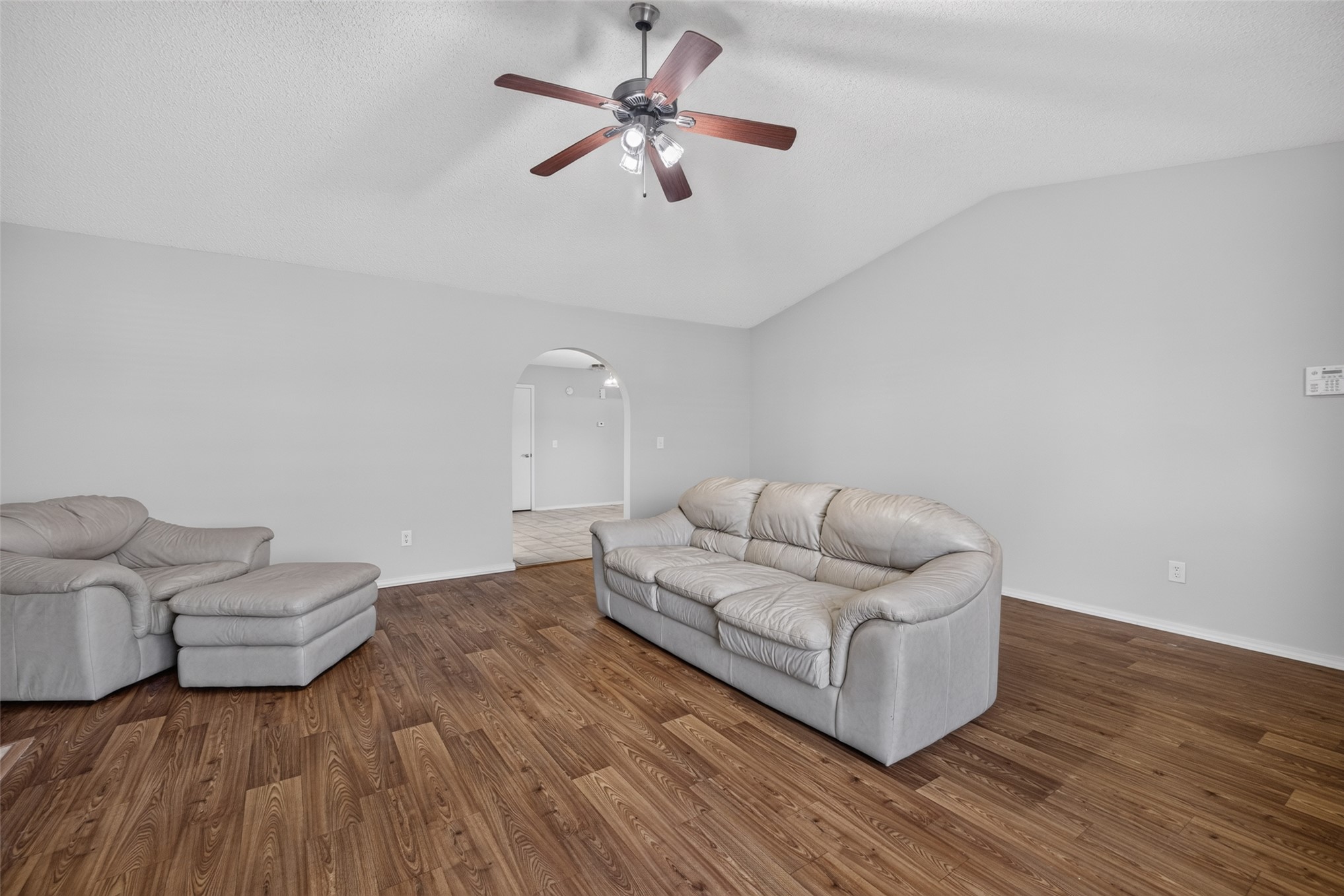 2633274 Property Photo 9