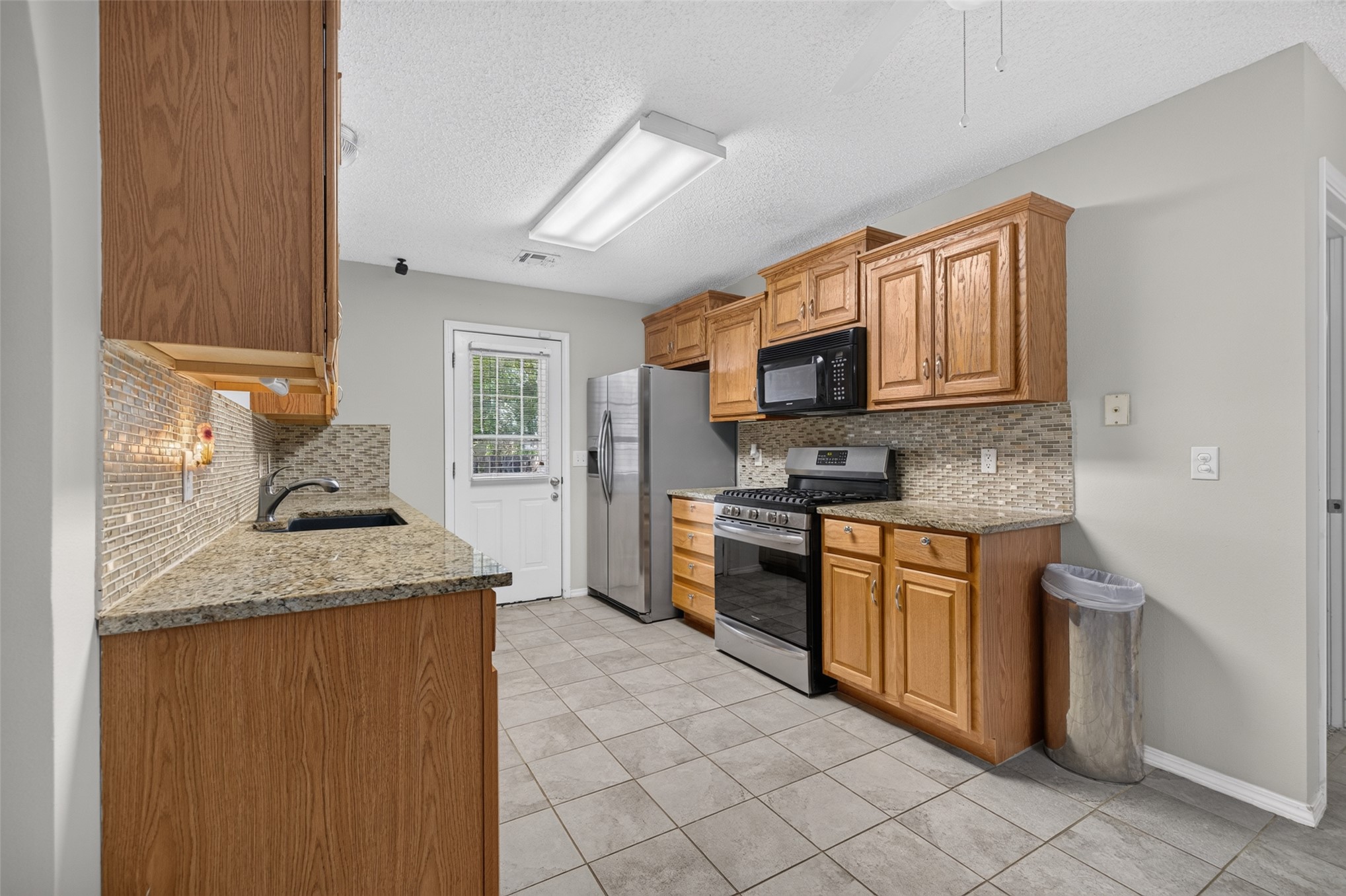 2633274 Property Photo 10