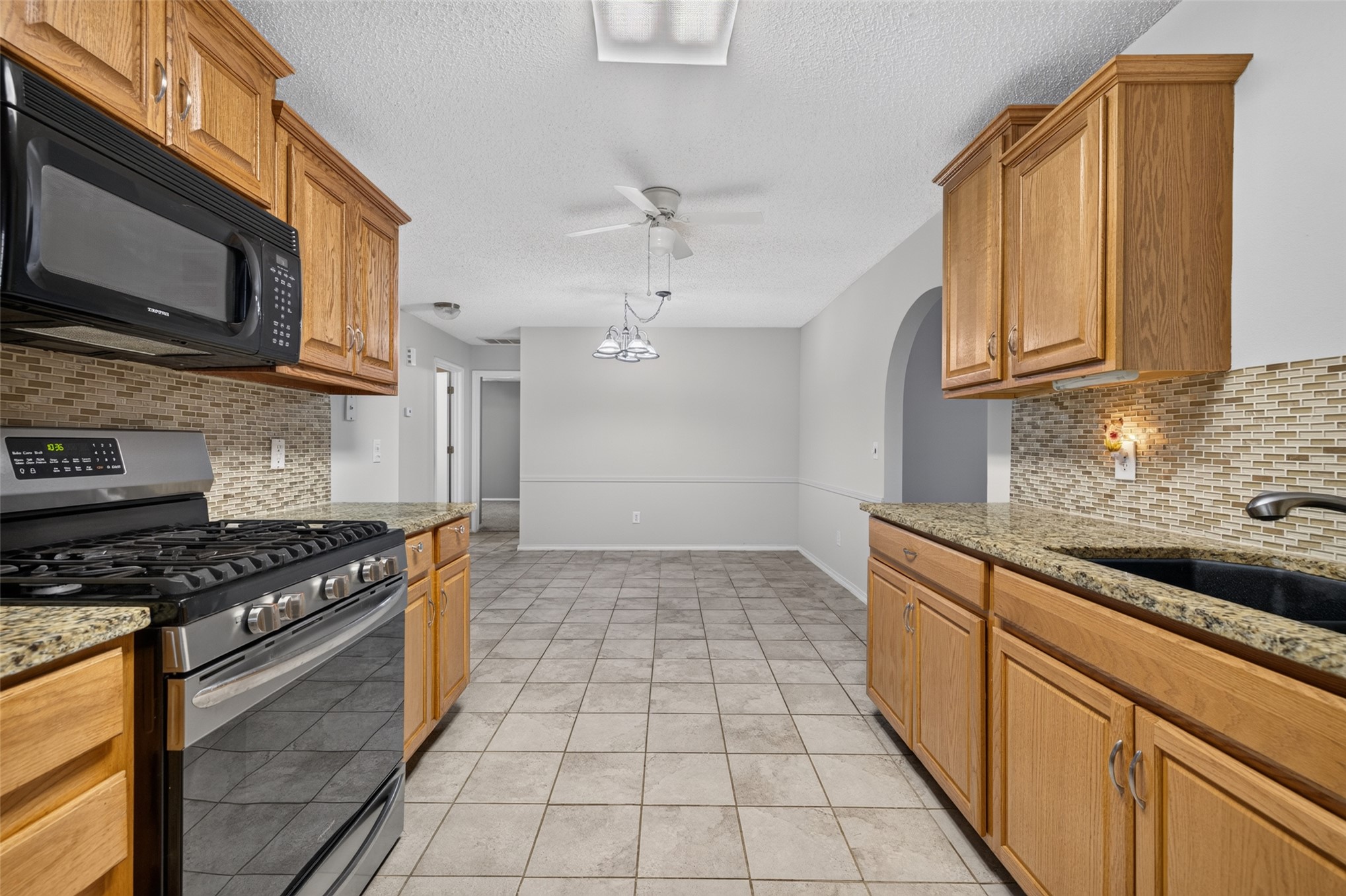 2633274 Property Photo 13