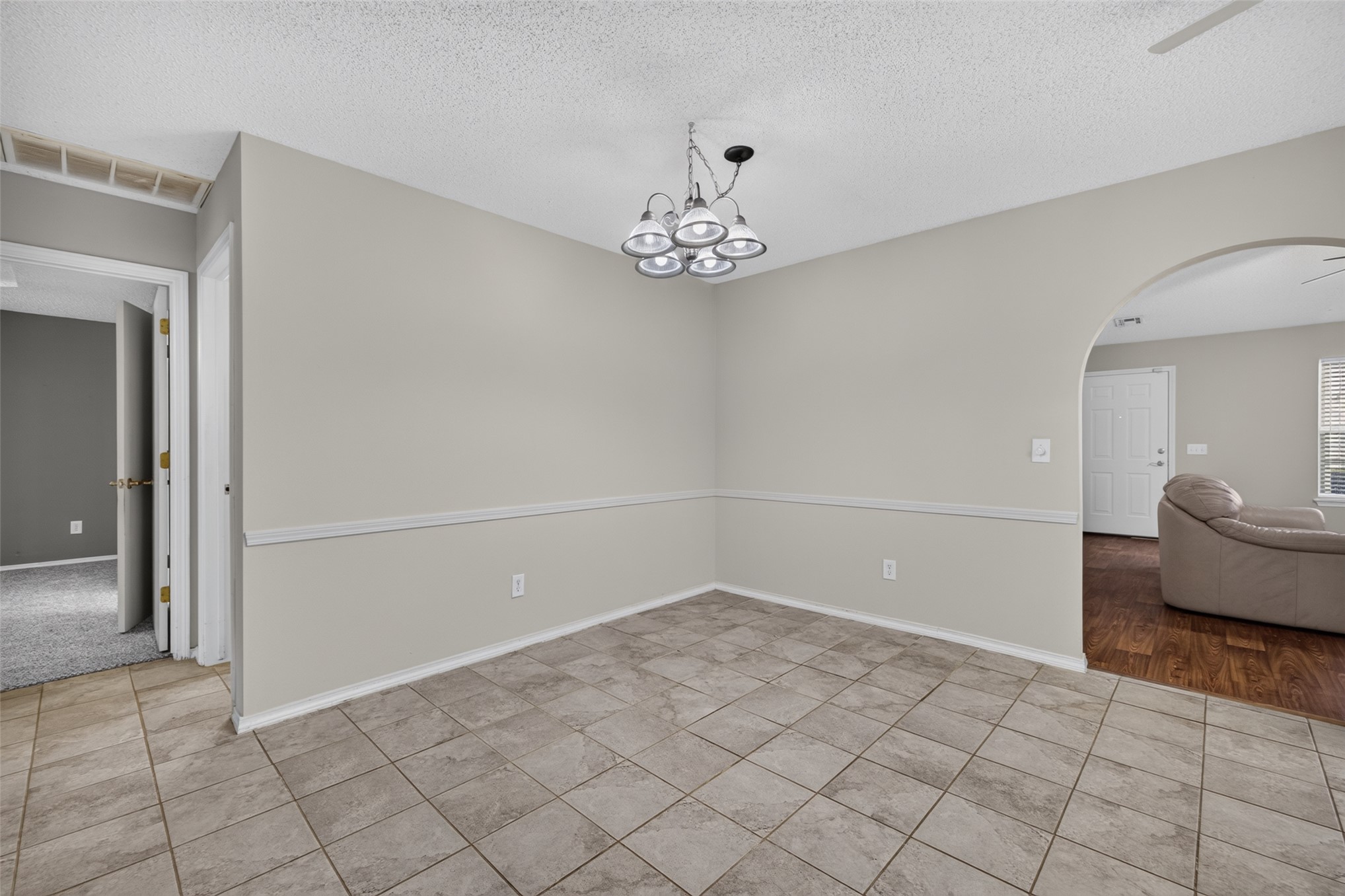 2633274 Property Photo 14