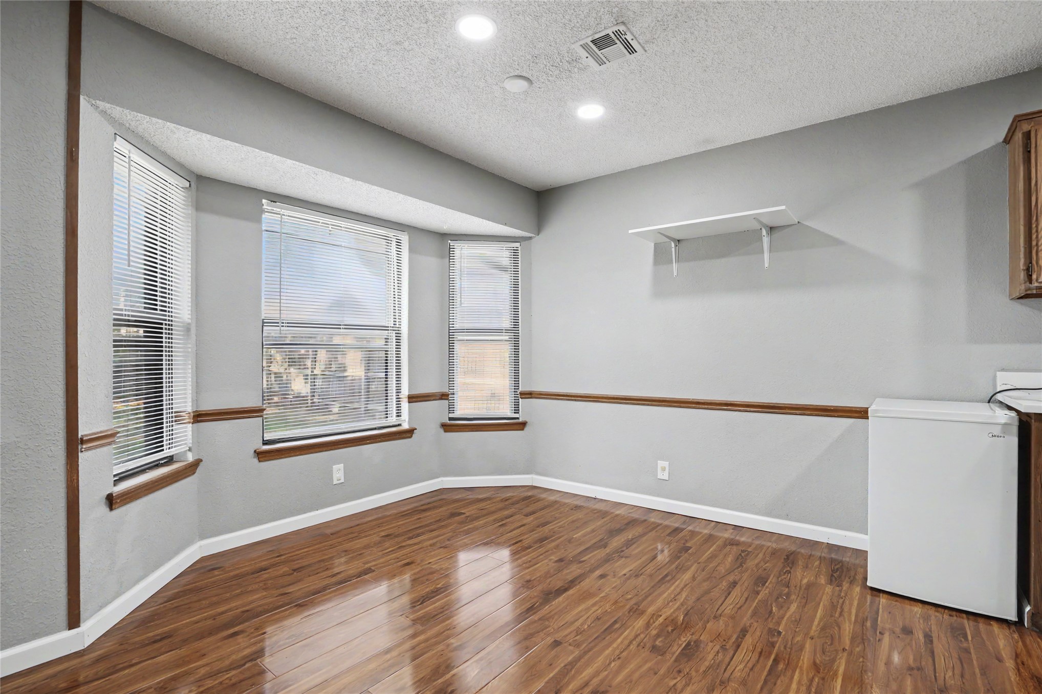 4509 W Oakland Street Property Photo 13