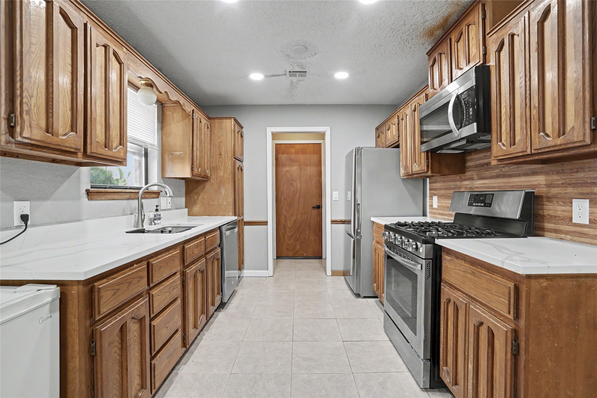 4509 W Oakland Street Property Photo 16
