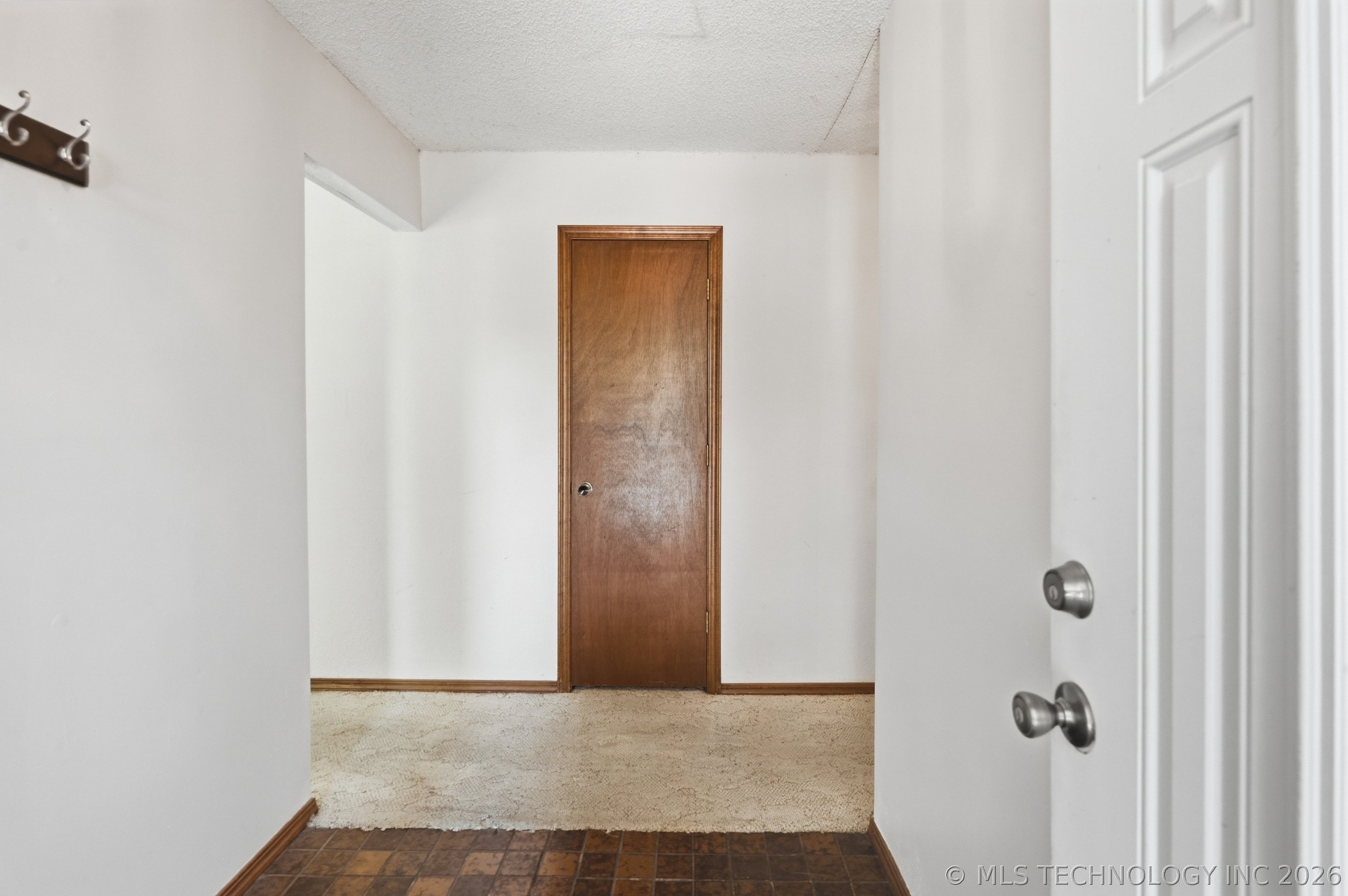 3235 S 140th East Avenue Property Photo 2