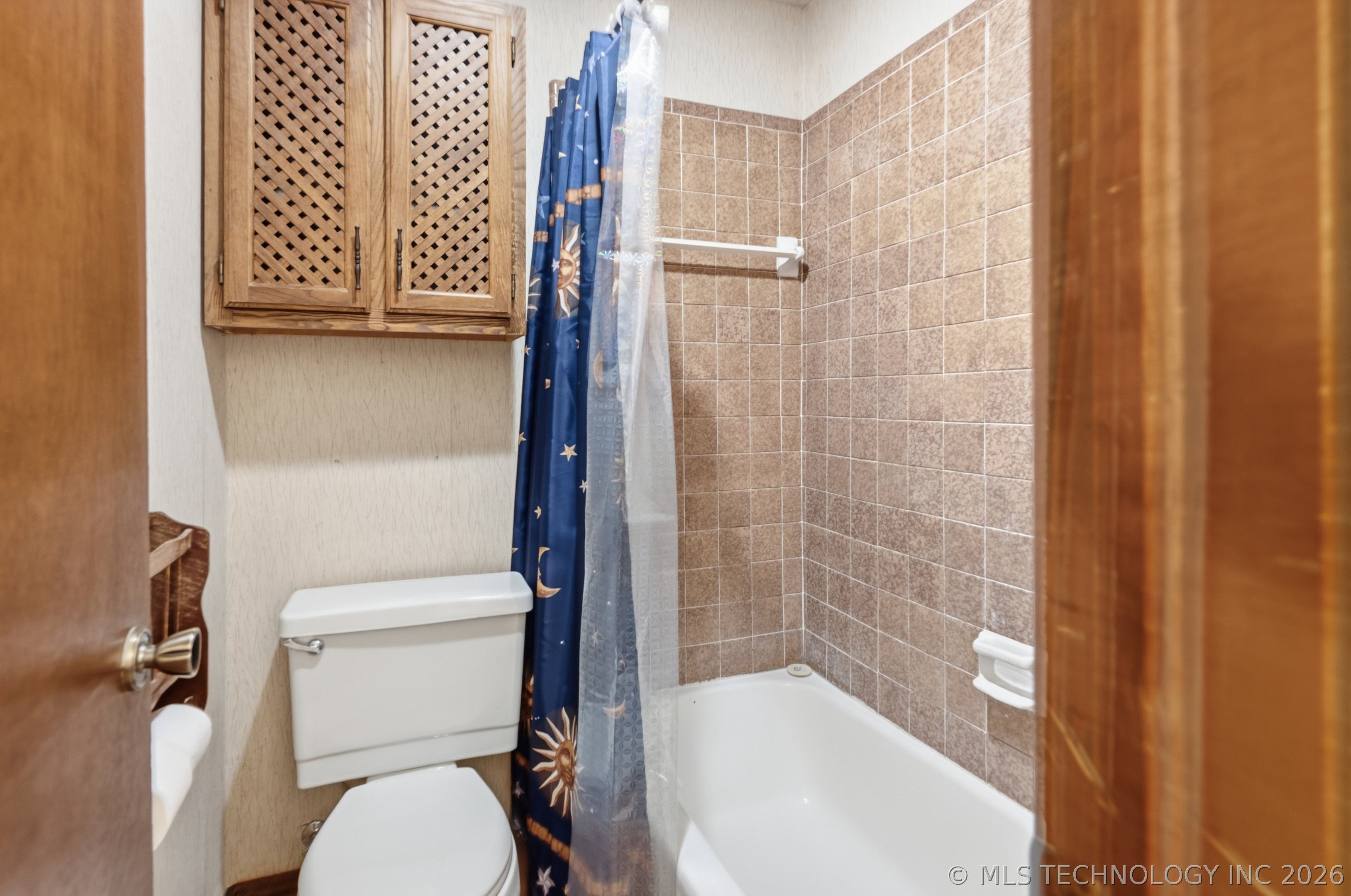 3235 S 140th East Avenue Property Photo 15