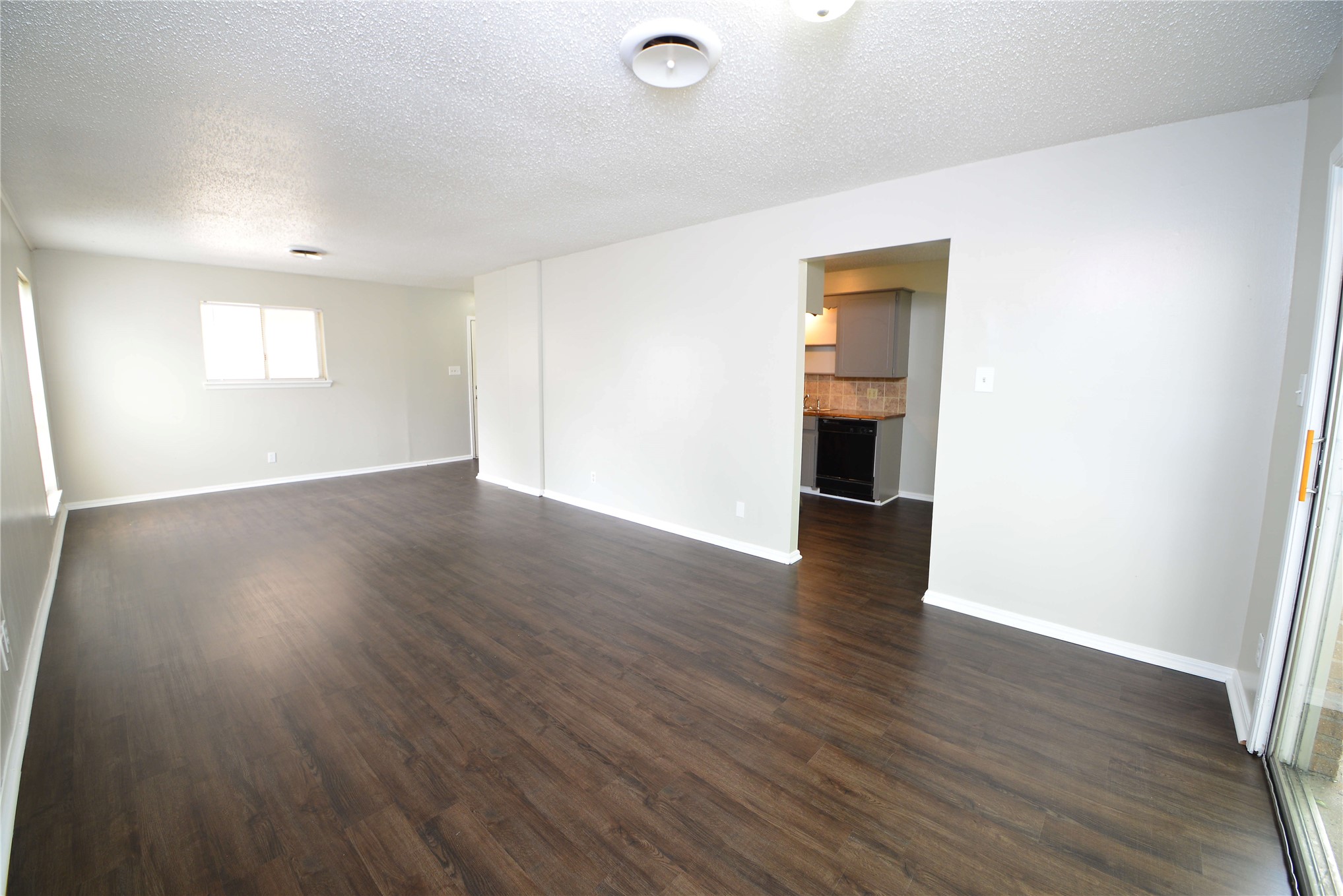 4713 S Fulton Place Property Photo 5
