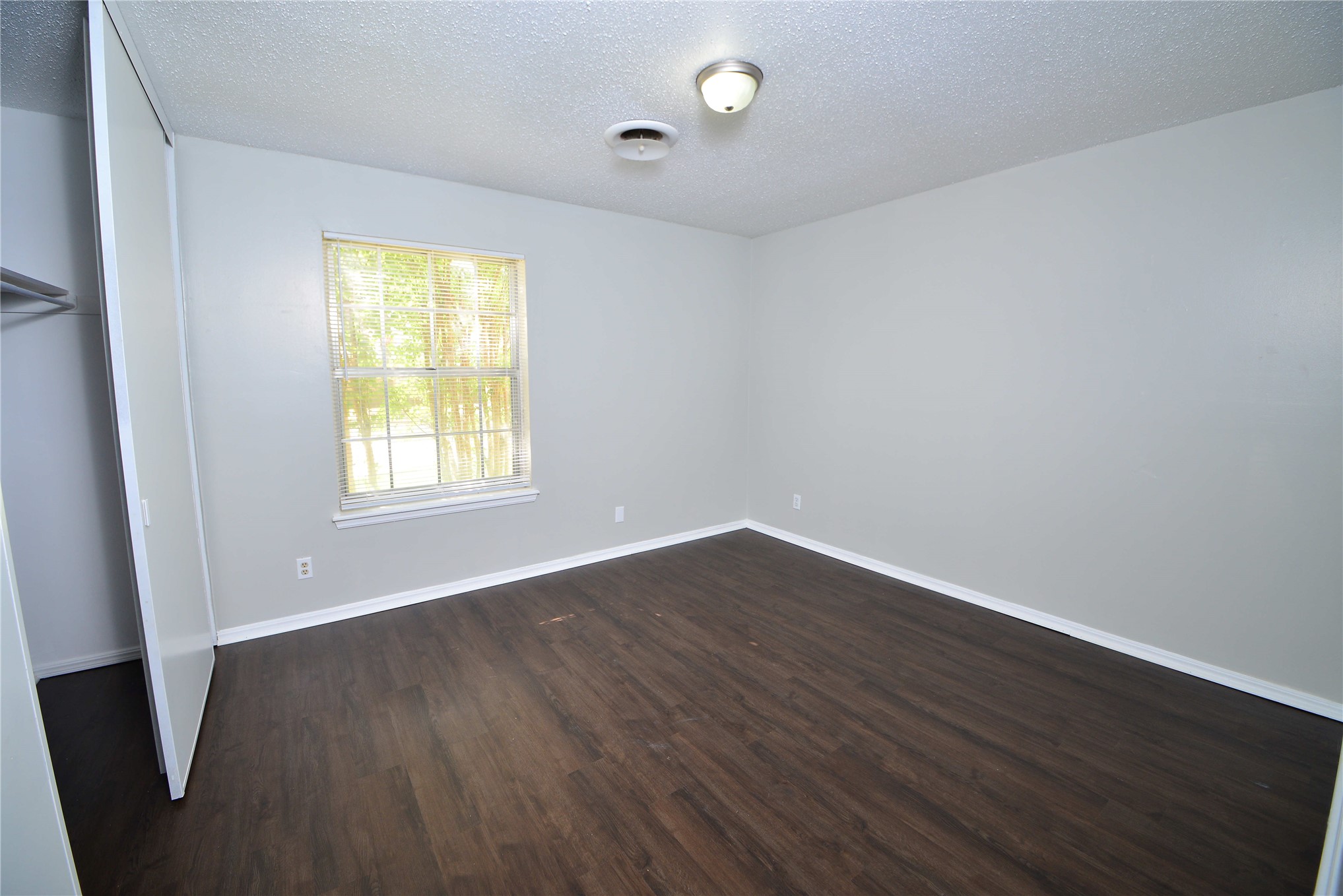 4713 S Fulton Place Property Photo 10