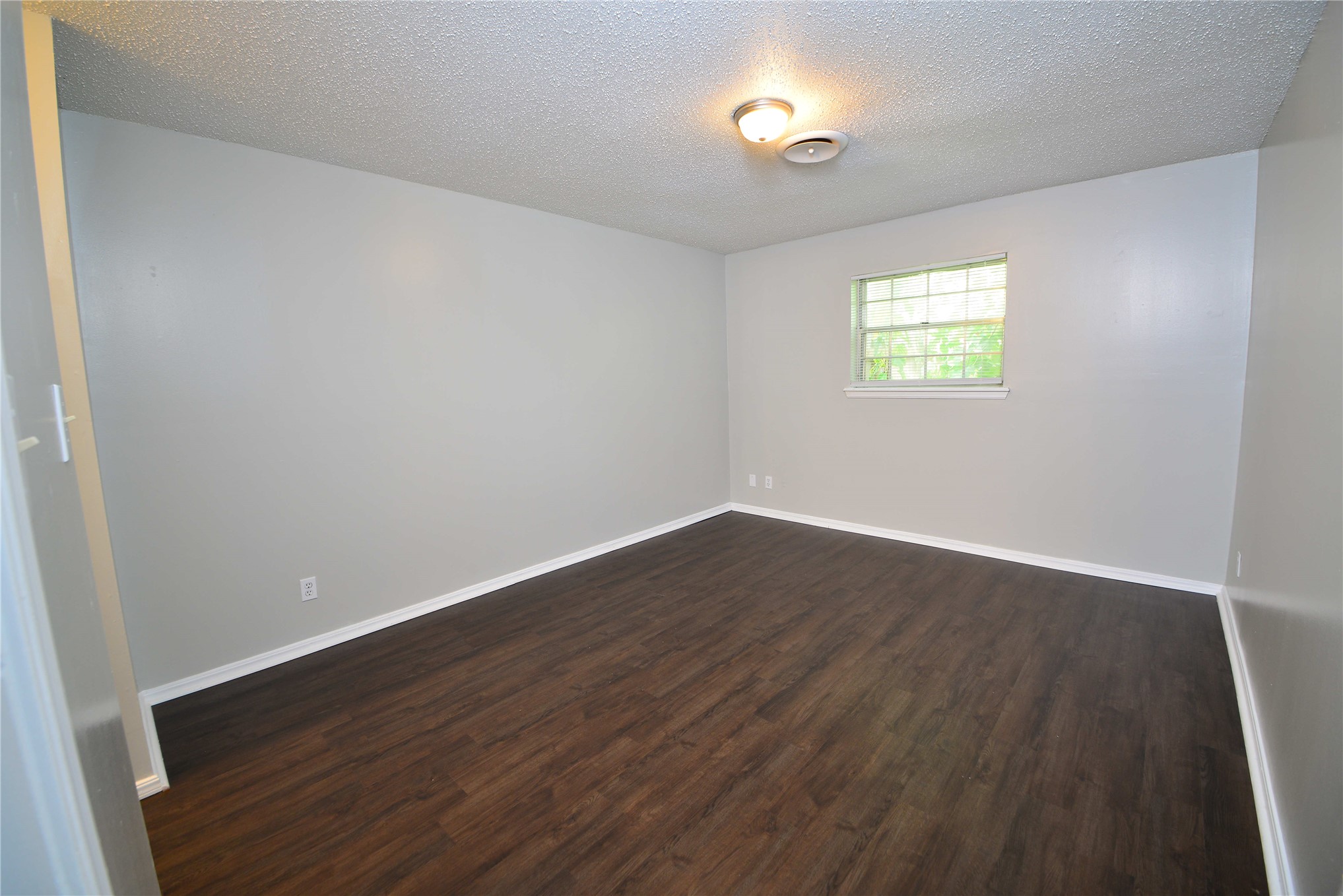 4713 S Fulton Place Property Photo 13