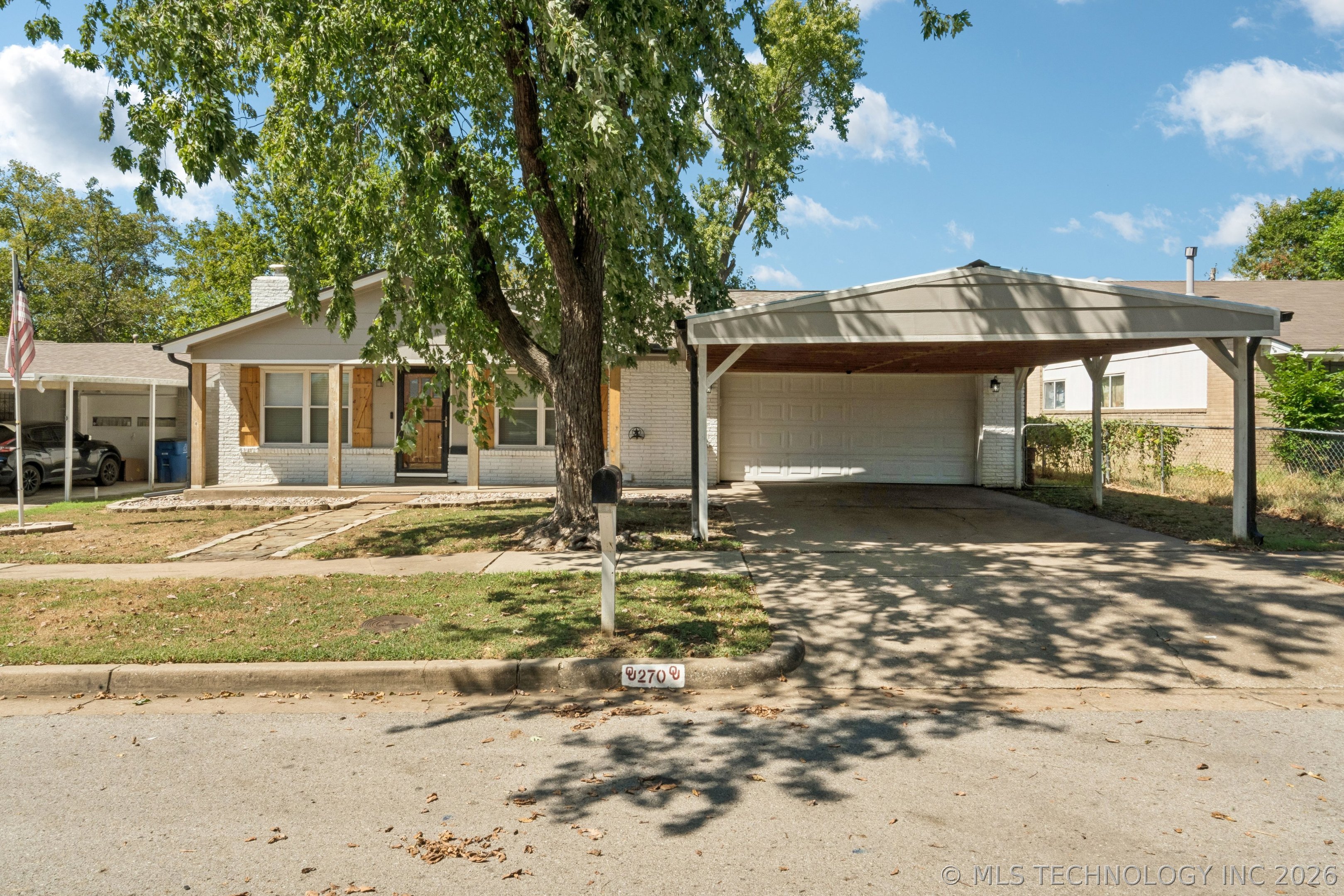 270 S 184th East East Avenue Property Photo 1