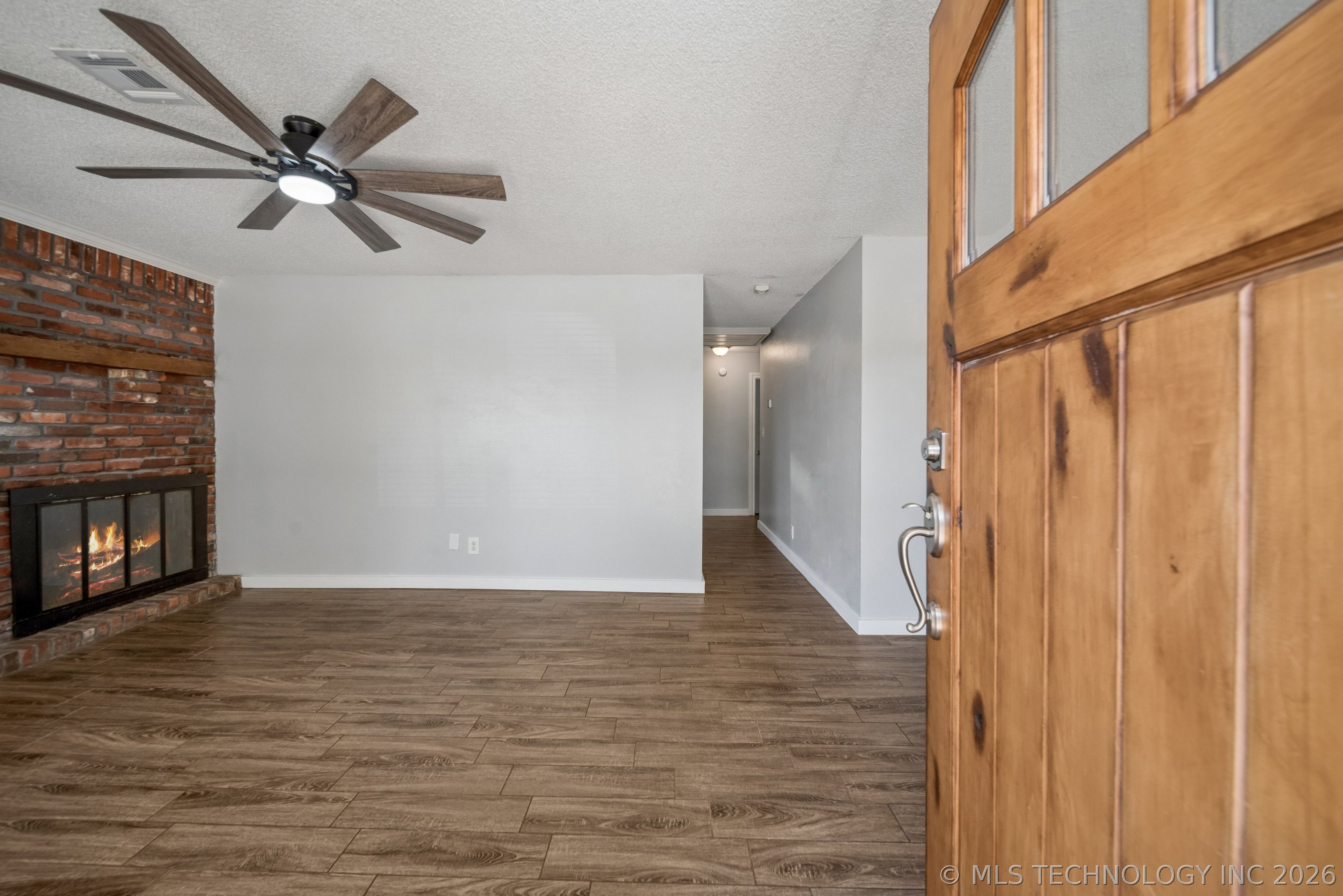 270 S 184th East East Avenue Property Photo 5