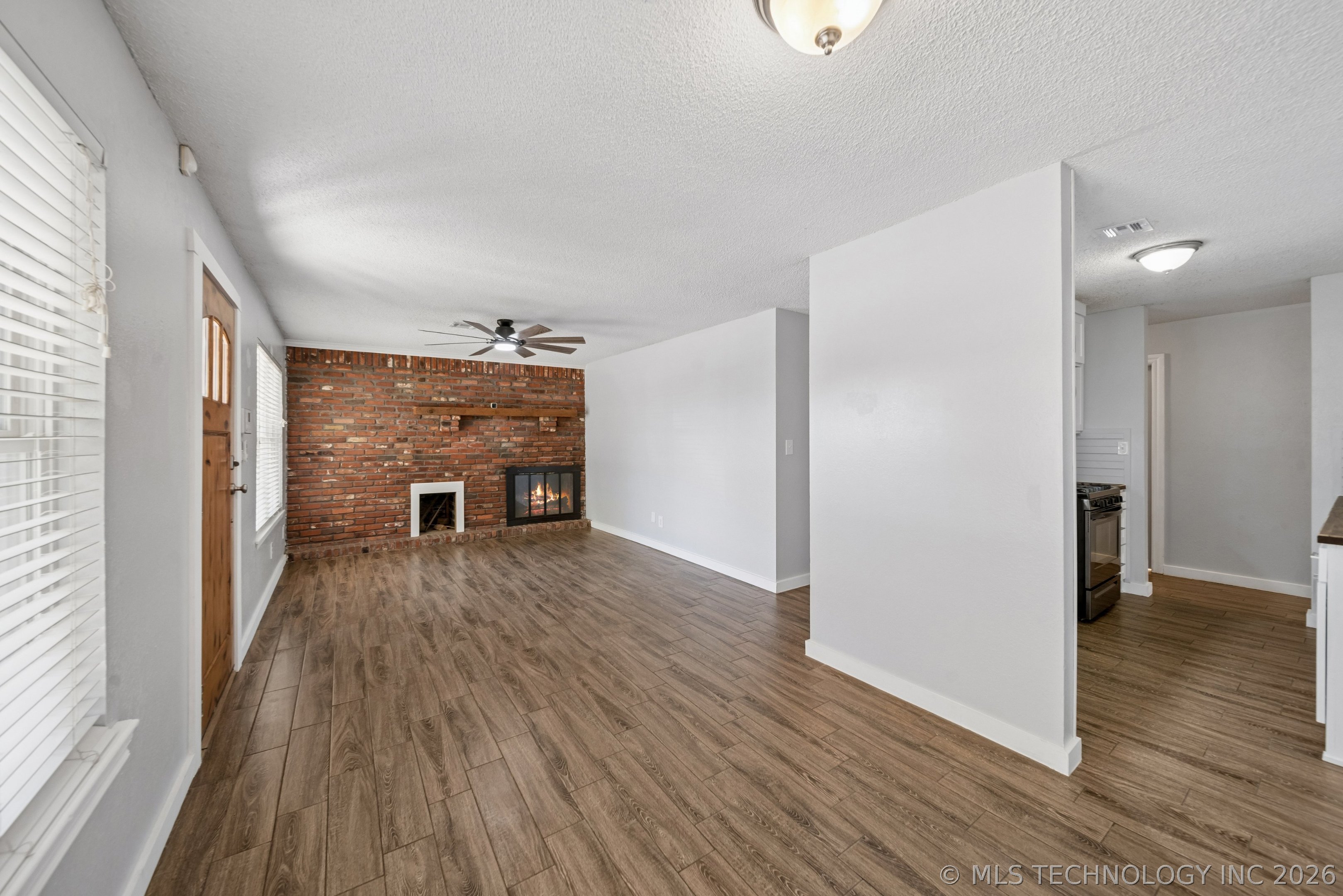 270 S 184th East East Avenue Property Photo 6