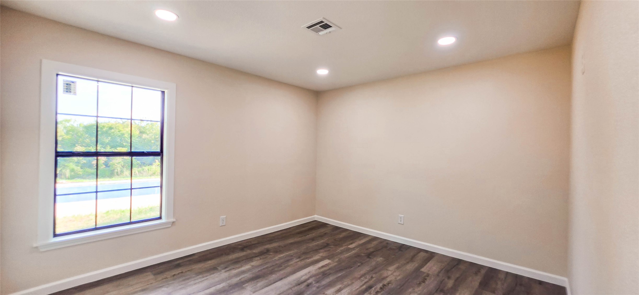 422311 E 1142 Road Property Photo 22