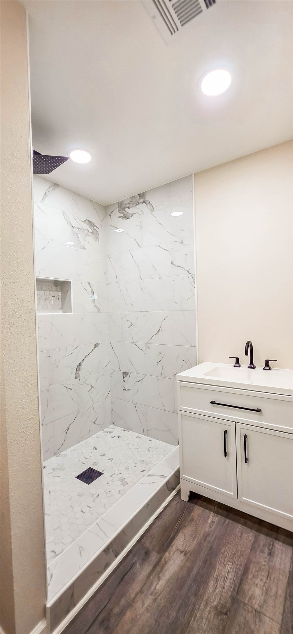 422311 E 1142 Road Property Photo 42