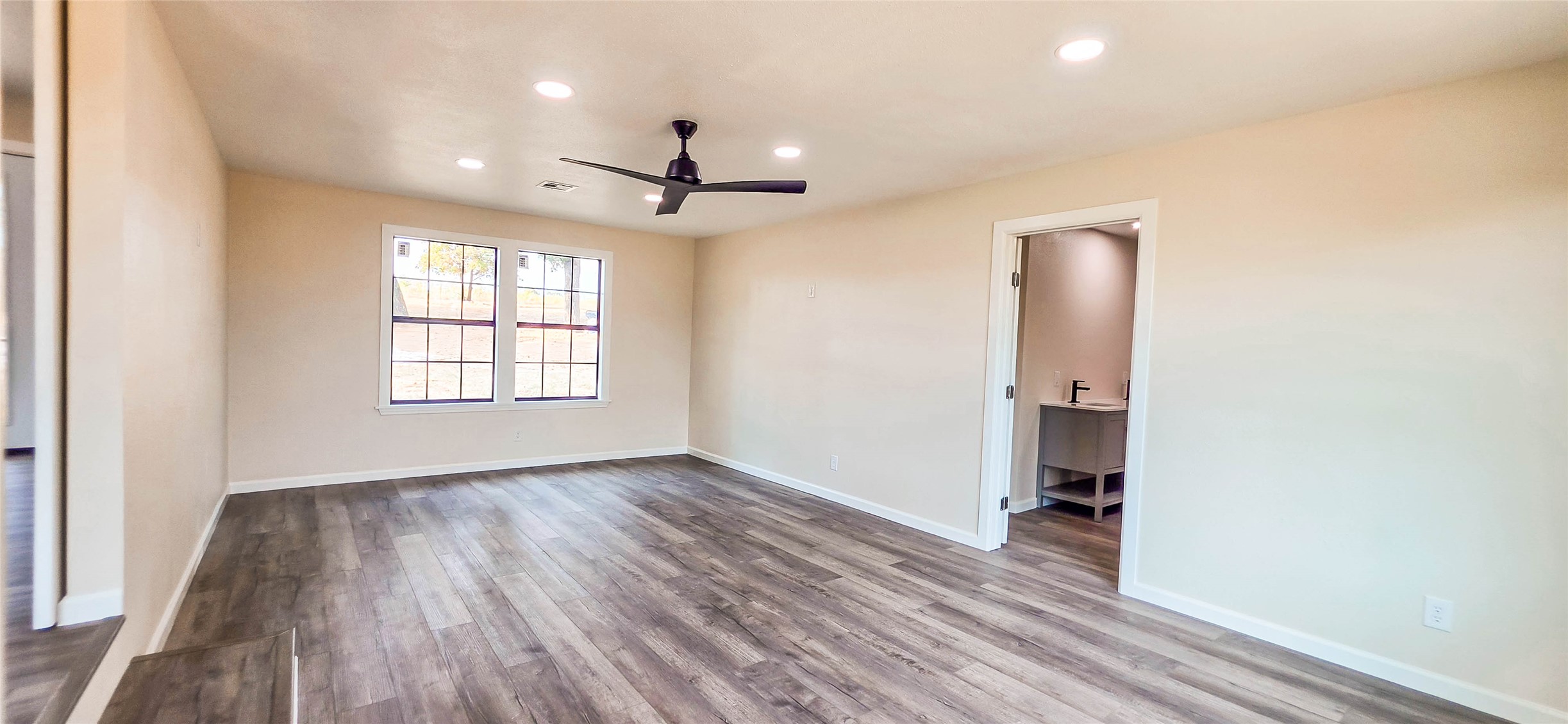 422311 E 1142 Road Property Photo 47