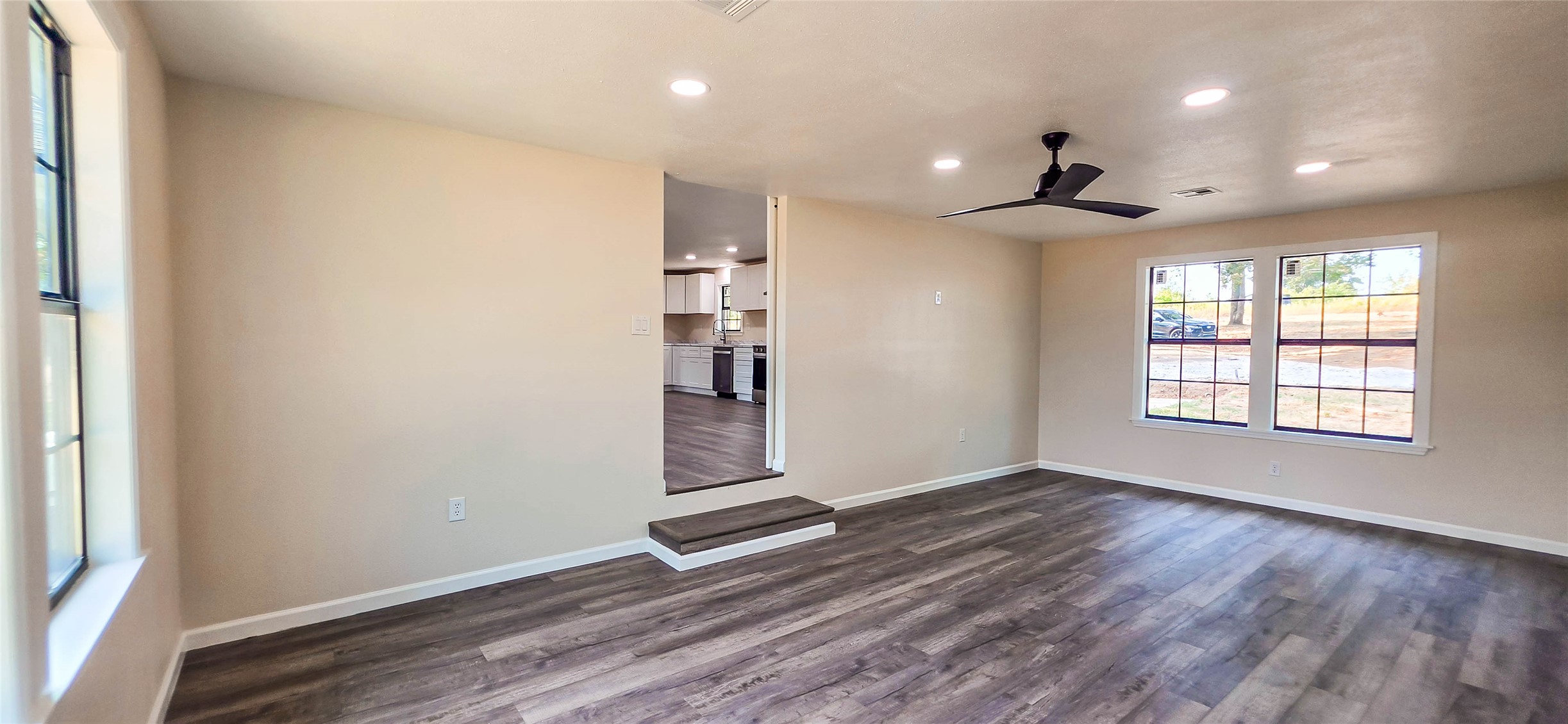 422311 E 1142 Road Property Photo 48