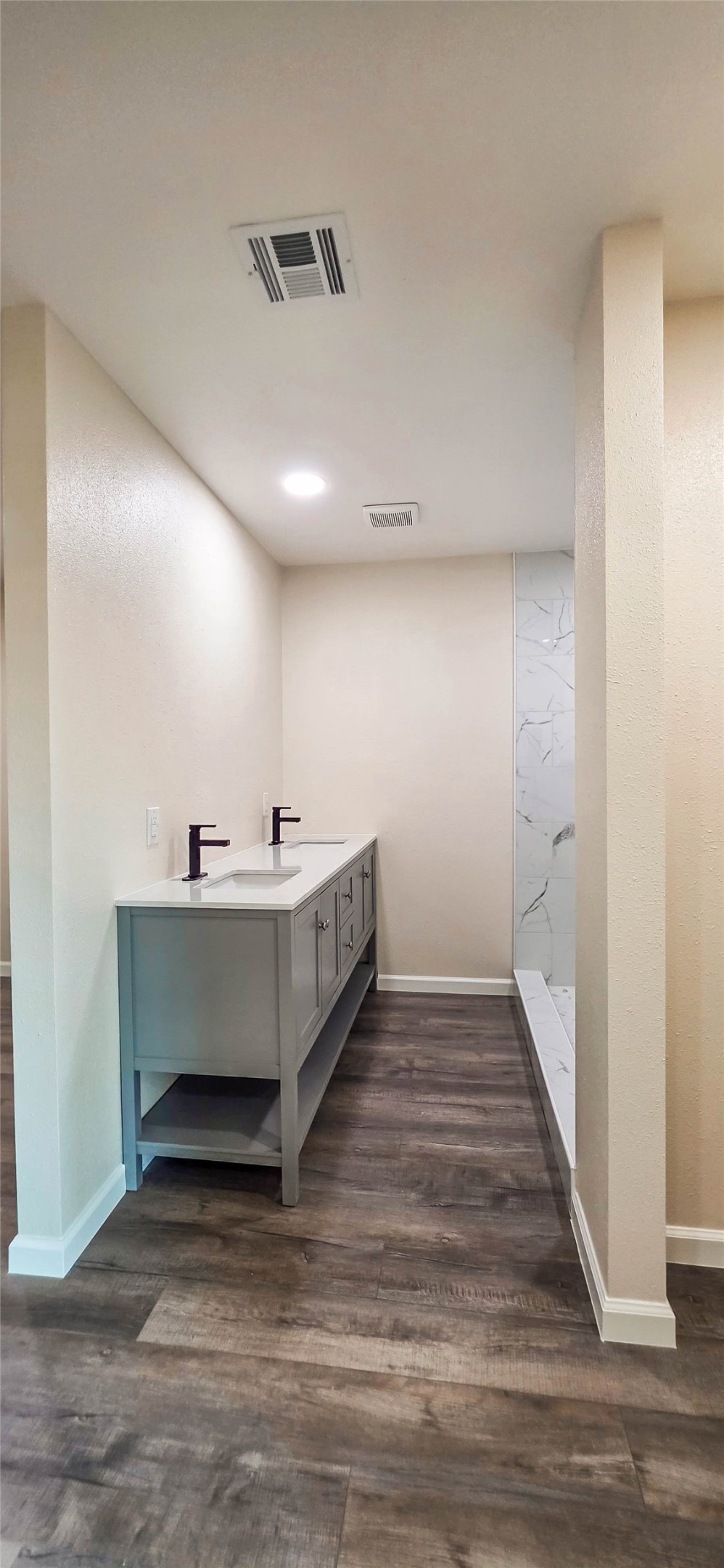 422311 E 1142 Road Property Photo 51