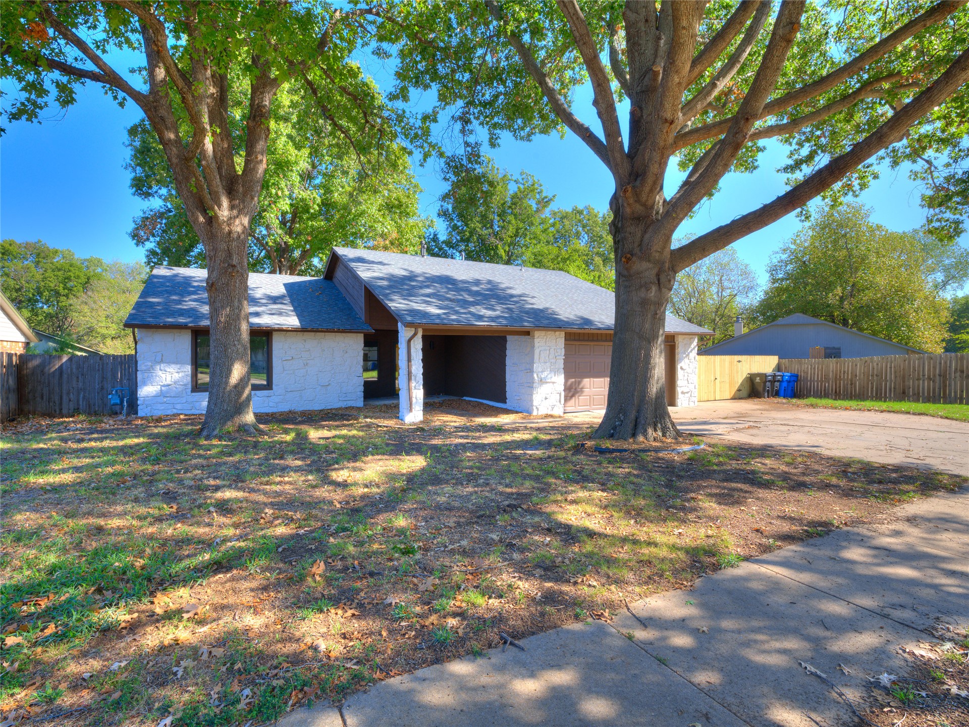 2604 E Reno Street S Property Photo 13