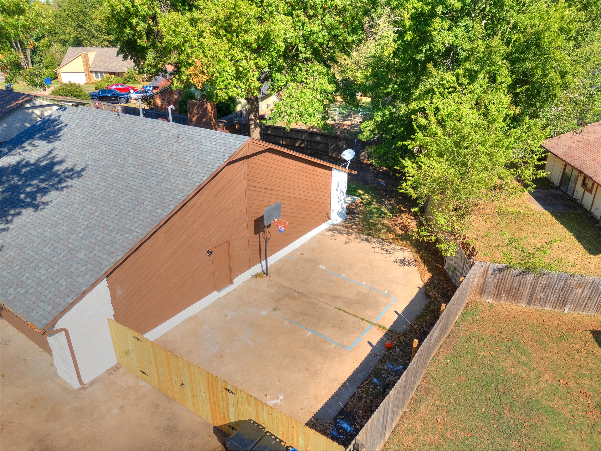 2604 E Reno Street S Property Photo 58