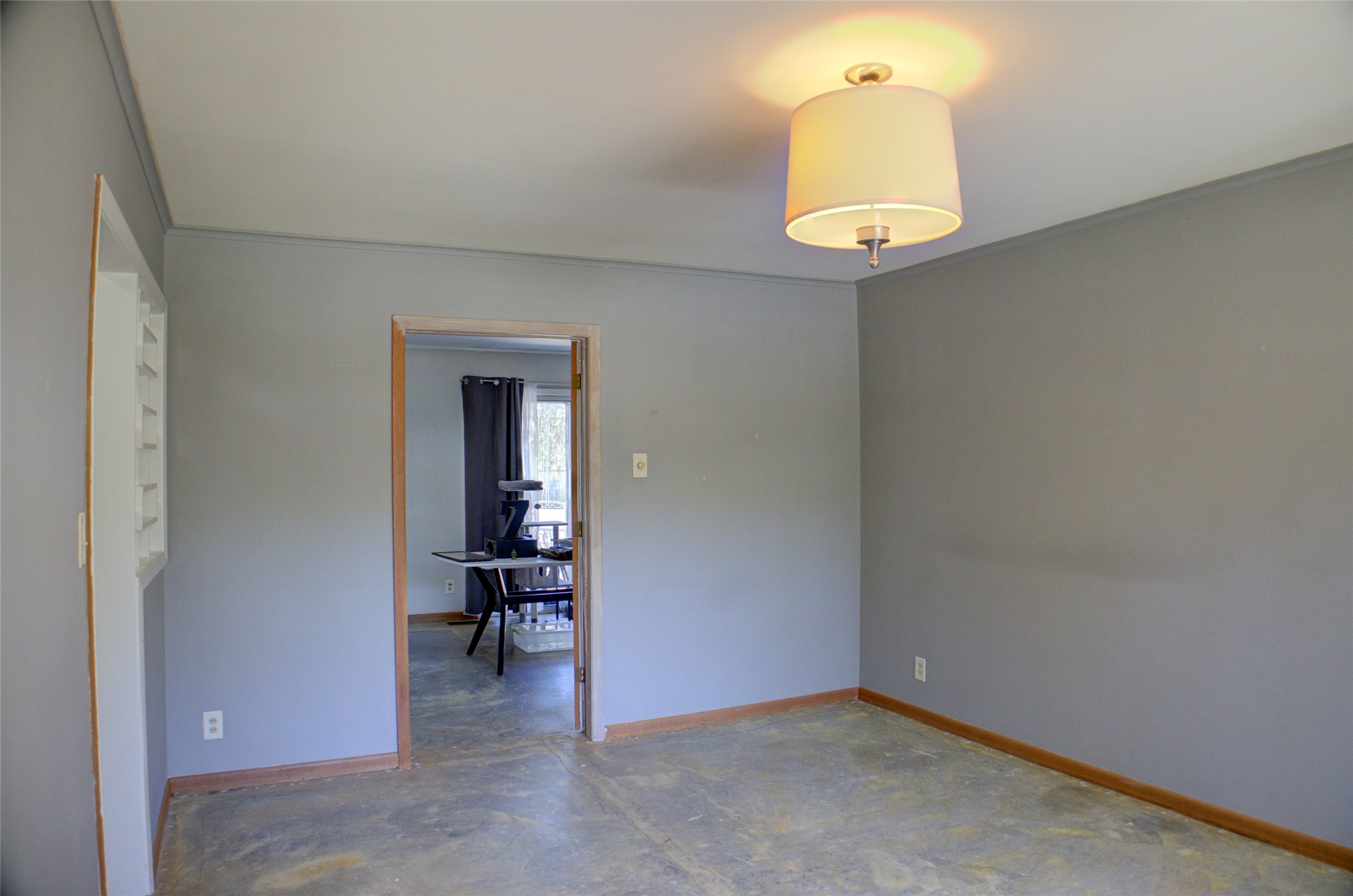1359 E 46th Street Property Photo 6