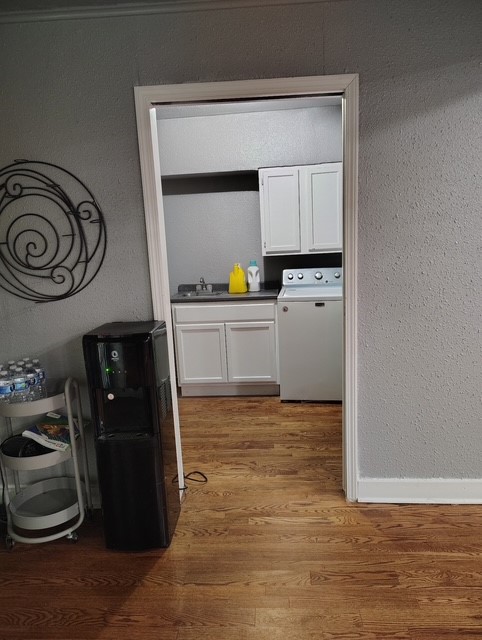 1008 N 1008 Avenue Property Photo 5
