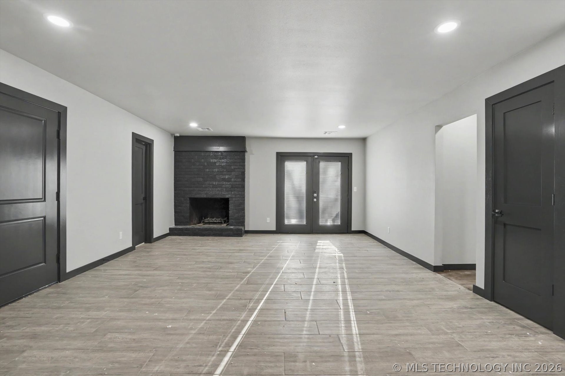 817 Henshaw Avenue Property Photo 13