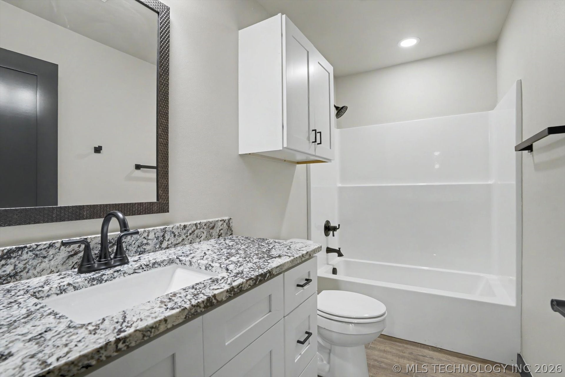817 Henshaw Avenue Property Photo 21