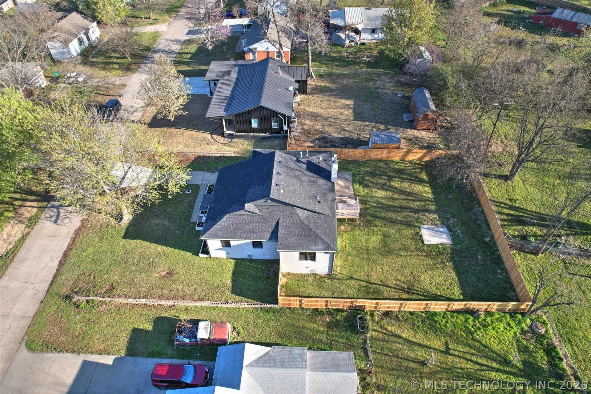 817 Henshaw Avenue Property Photo 31