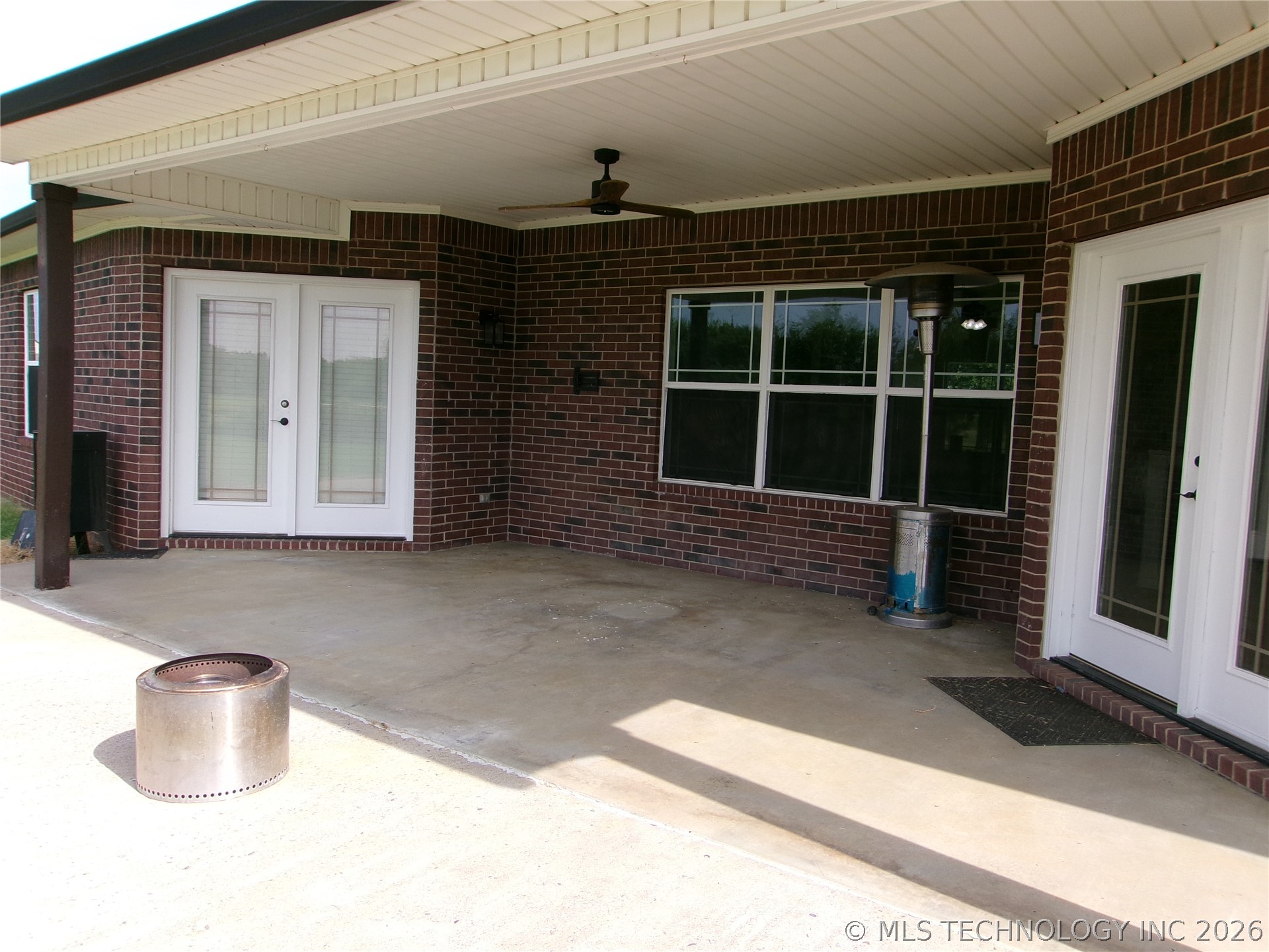 2071 E 53rd S Property Photo 34