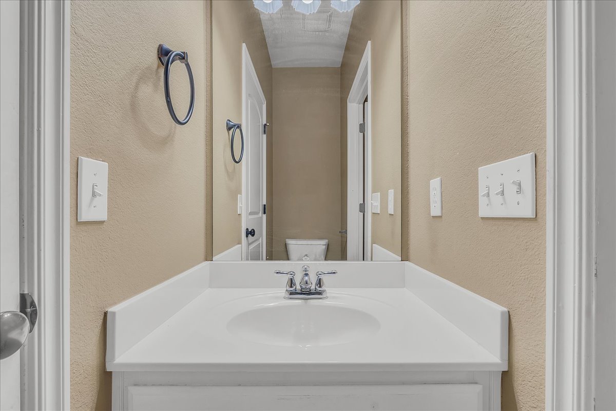 11112 S Birch Street Property Photo 17