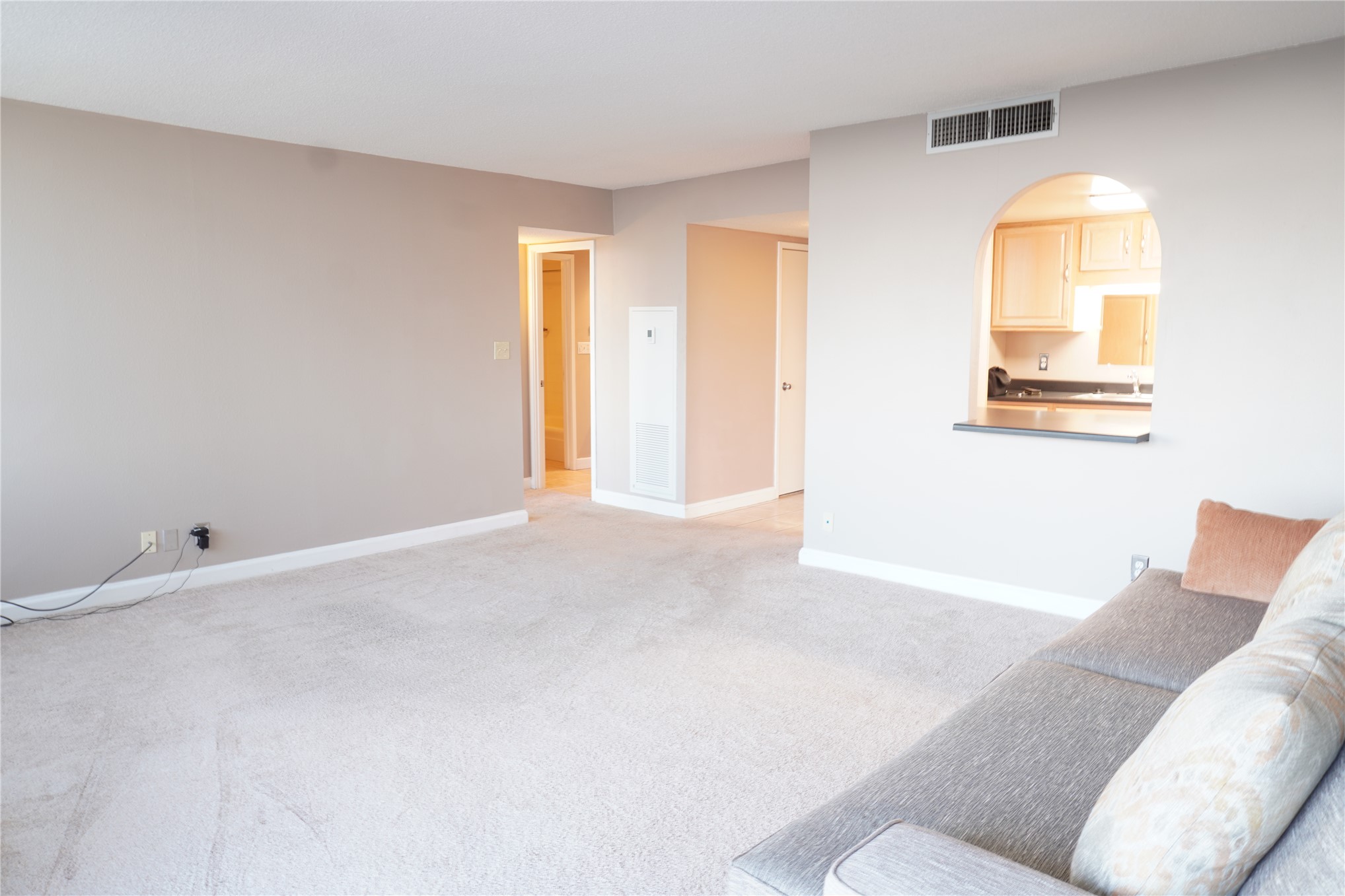 2633316 Property Photo 3