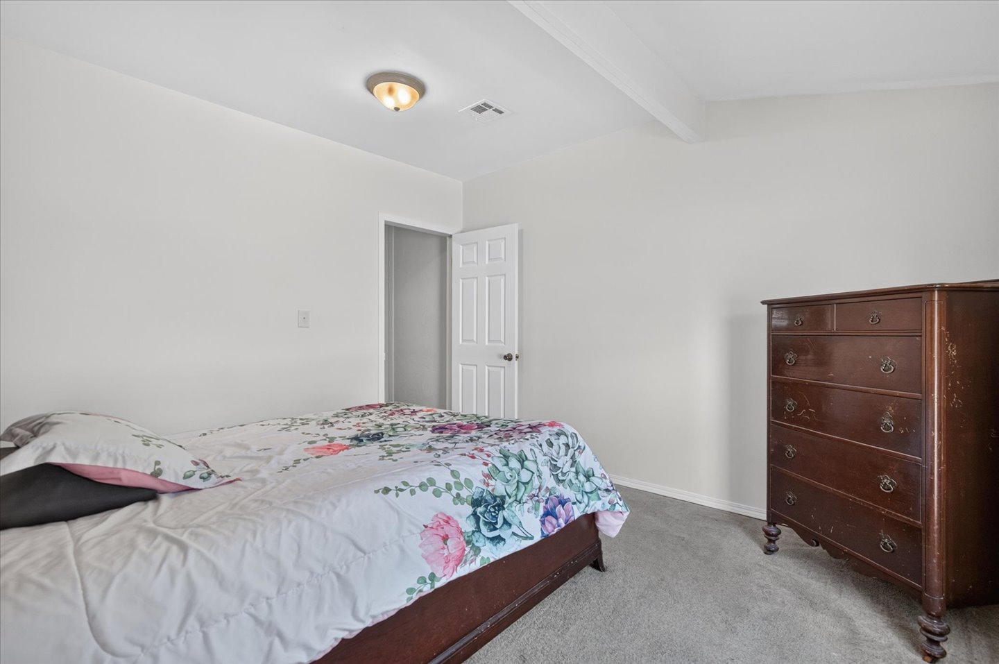 622 N Cherokee Avenue Property Photo 20