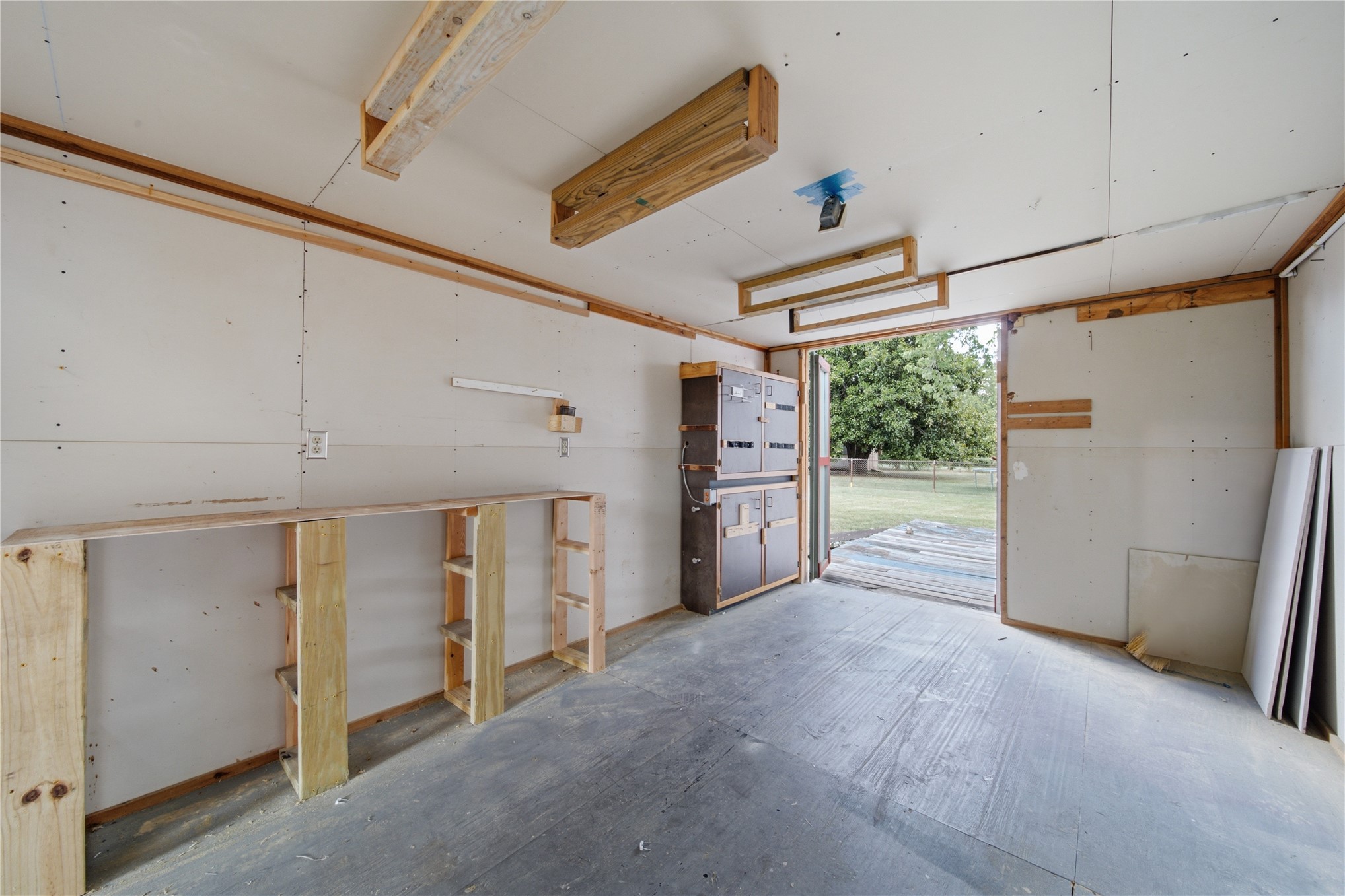 307 W 44th Street Property Photo 26